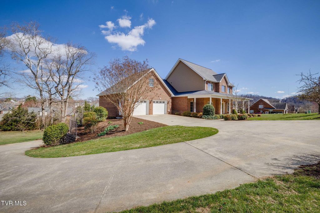 Photo of 140 Sugarcane Lane, Blountville, TN 37617 (MLS # 9992225)