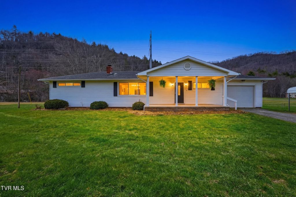 Photo of 1290 Shady Street, Mountain City, TN 37683 (MLS # 9992702)