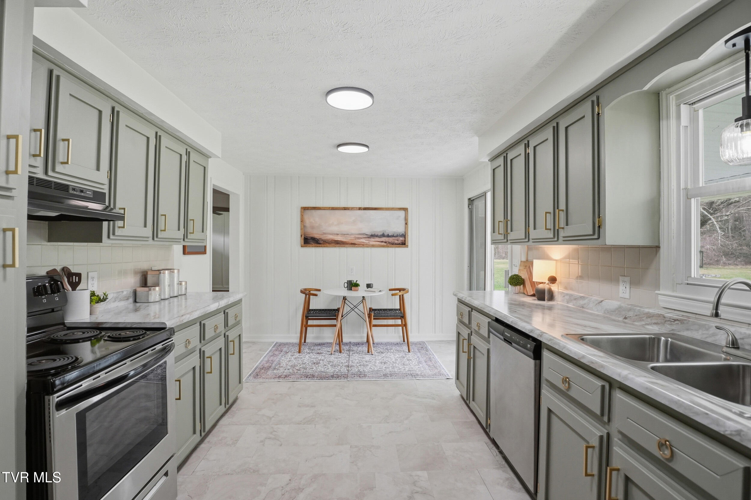 1290 South Shady Street