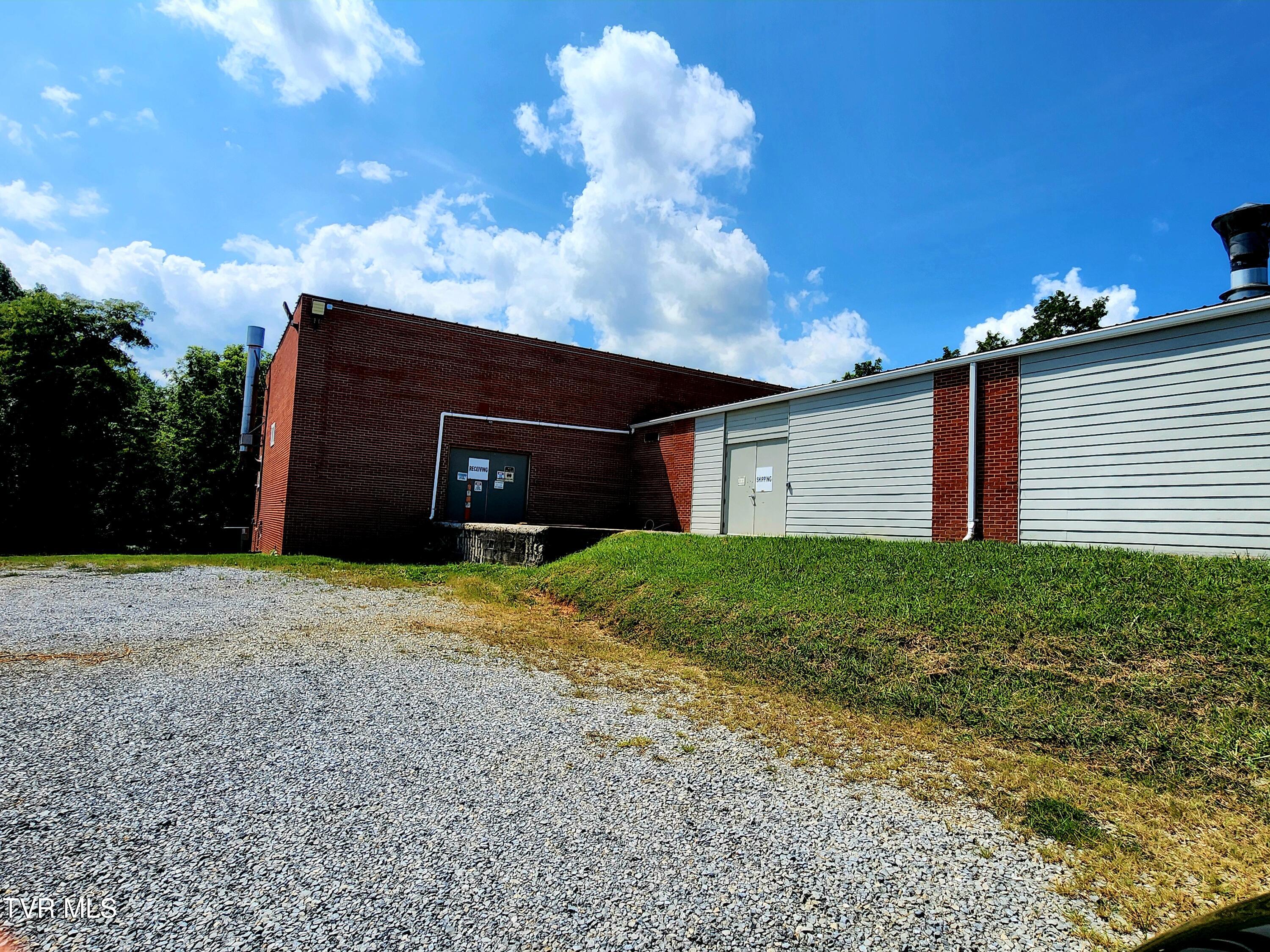 2809 West Walnut Street