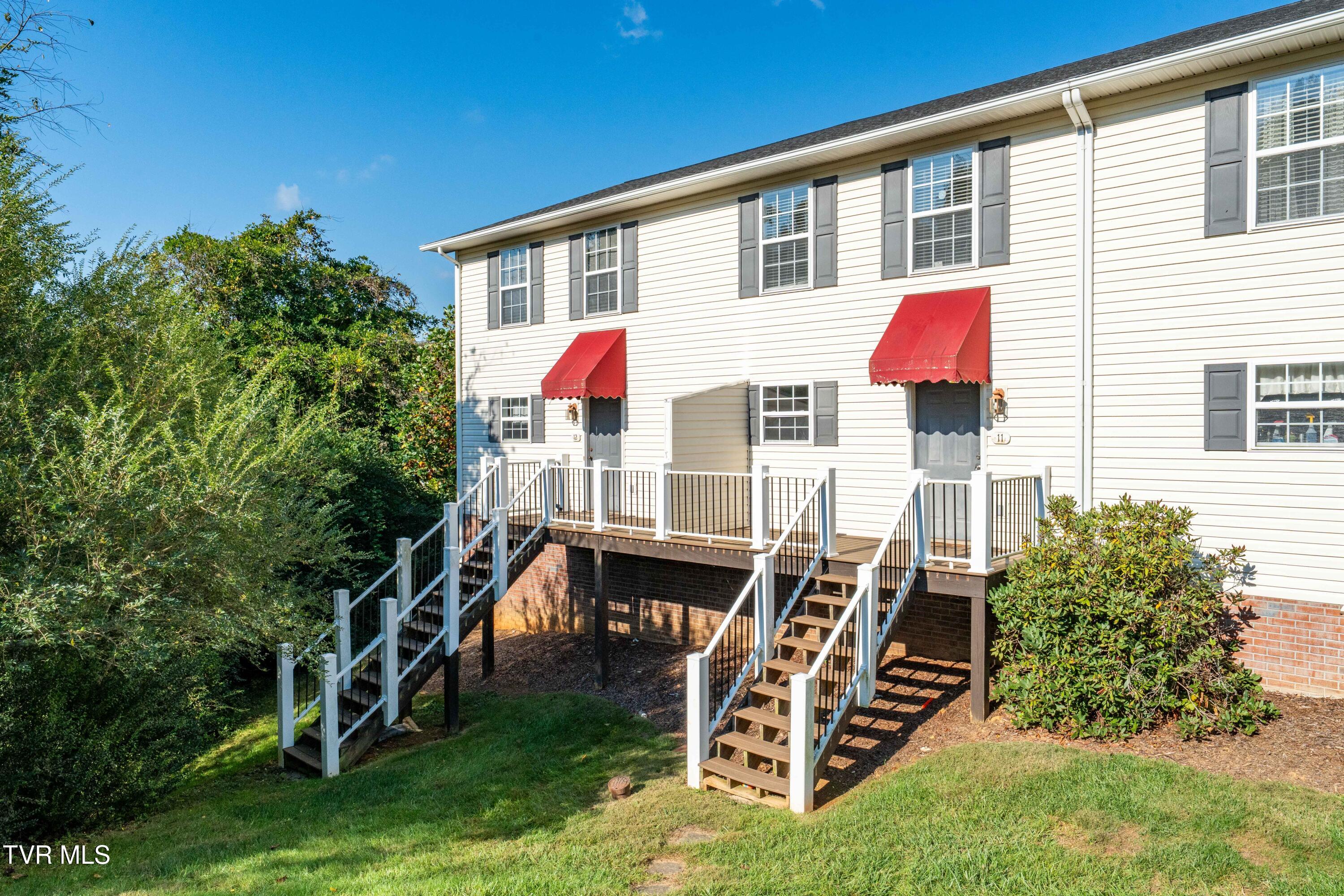 2201 Cherokee Road Apt 11