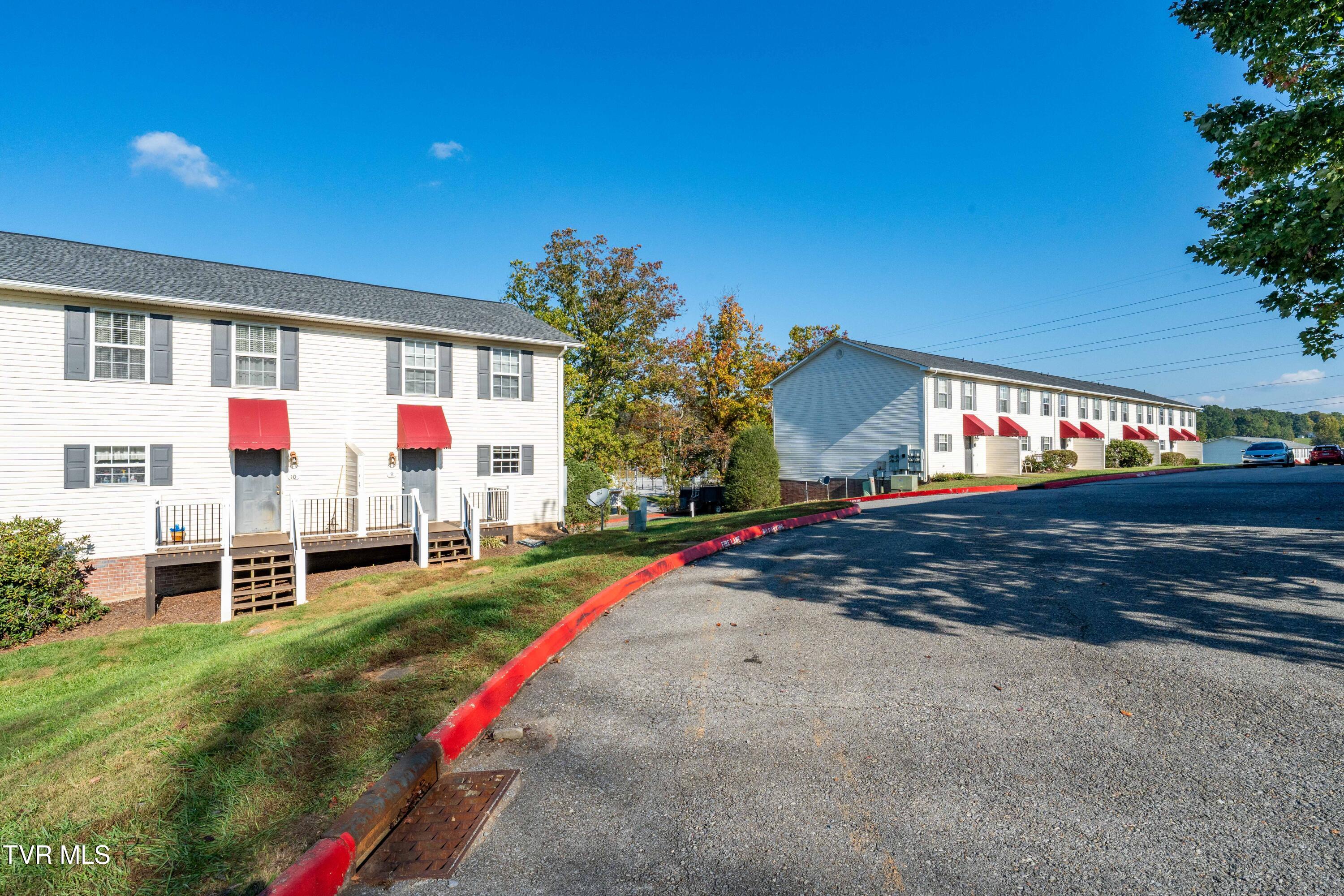 2201 Cherokee Road Apt 11