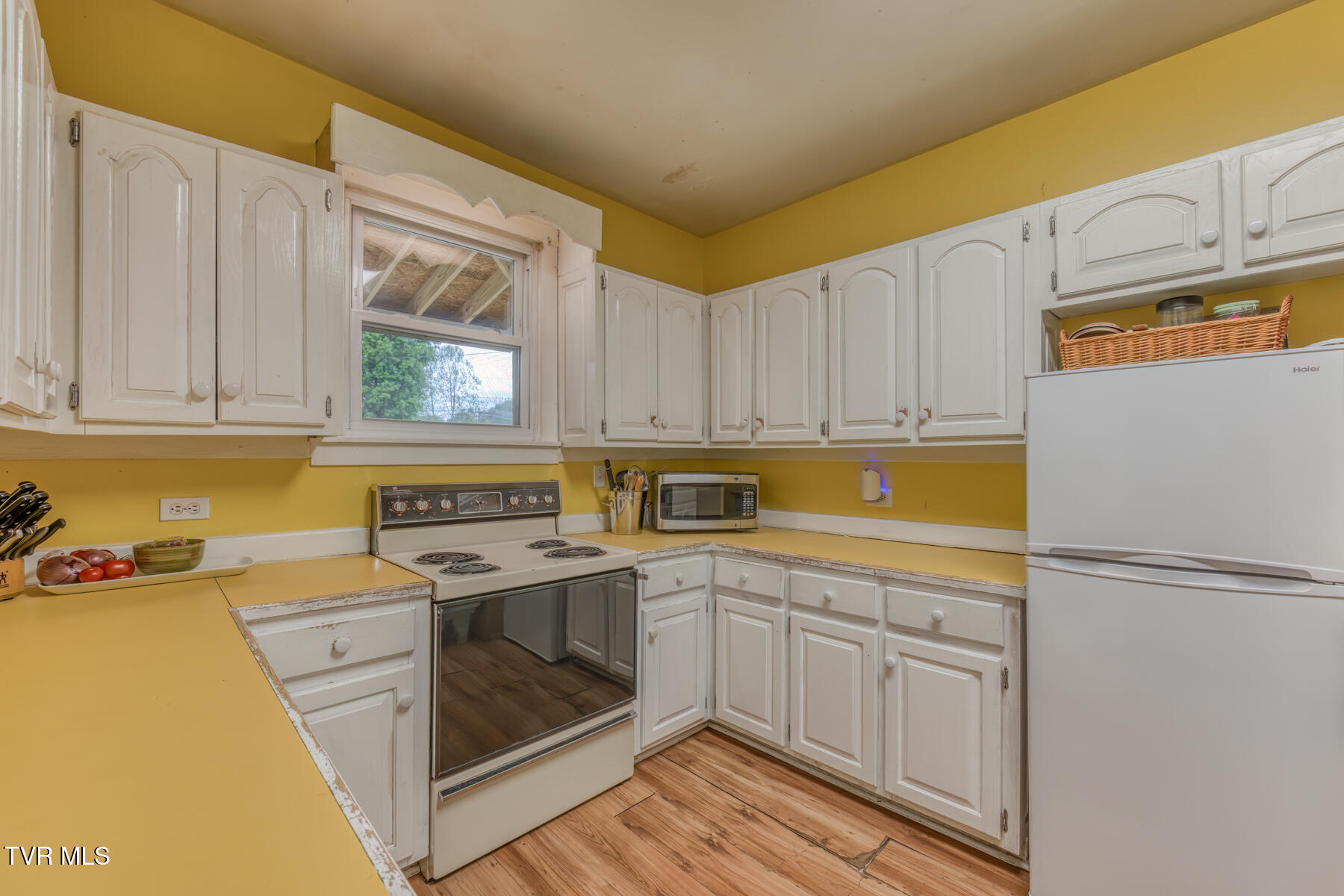 713 Church Street, Mountain City, Tennessee image 16