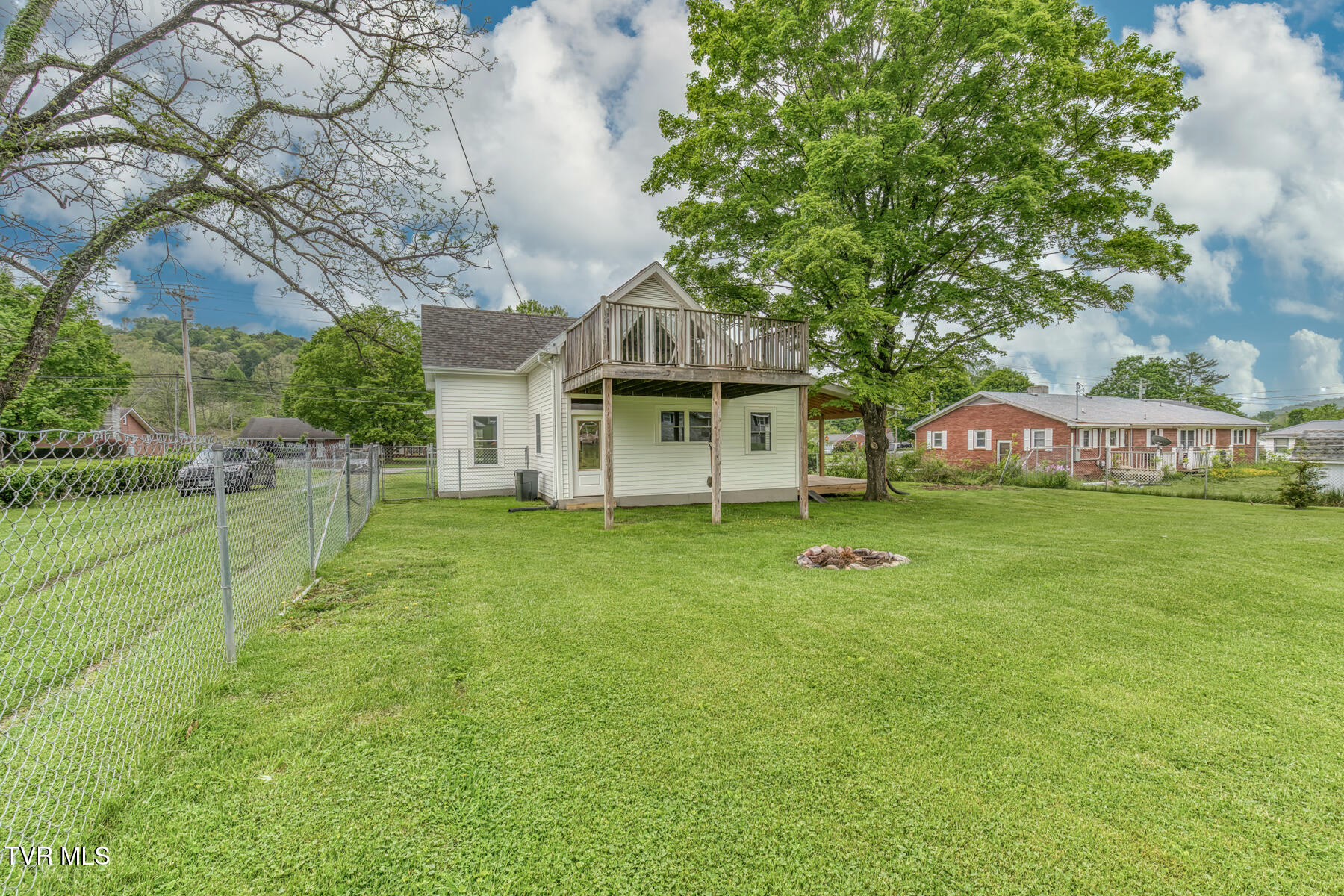 713 Church Street, Mountain City, Tennessee image 45