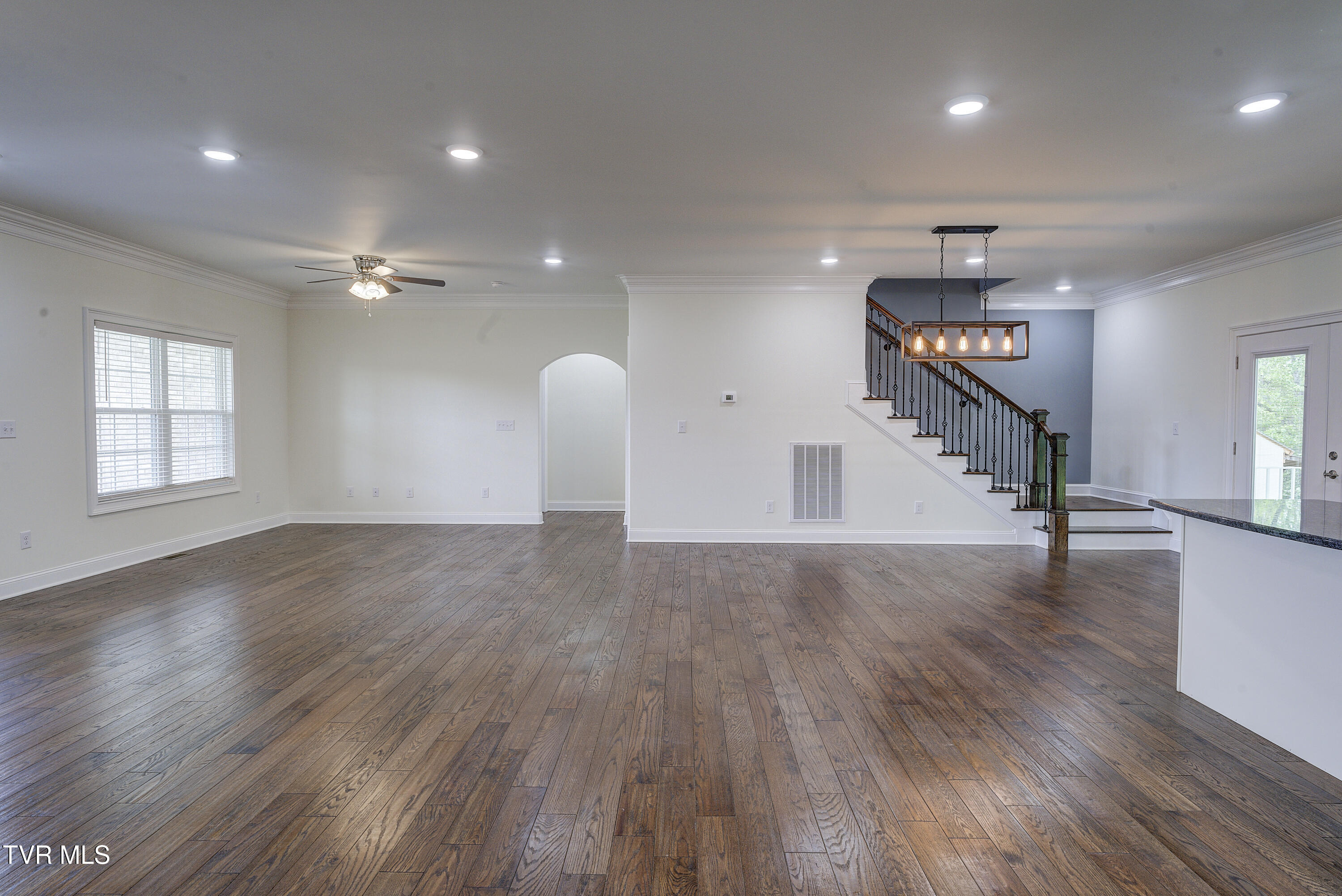 259 Lake Vista Circle, Piney Flats, Tennessee image 17