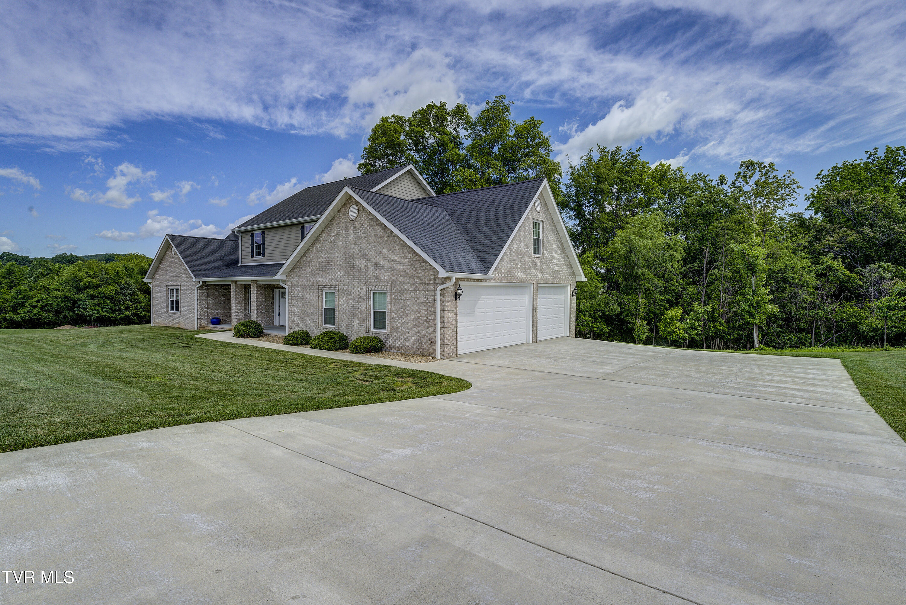 259 Lake Vista Circle, Piney Flats, Tennessee image 3
