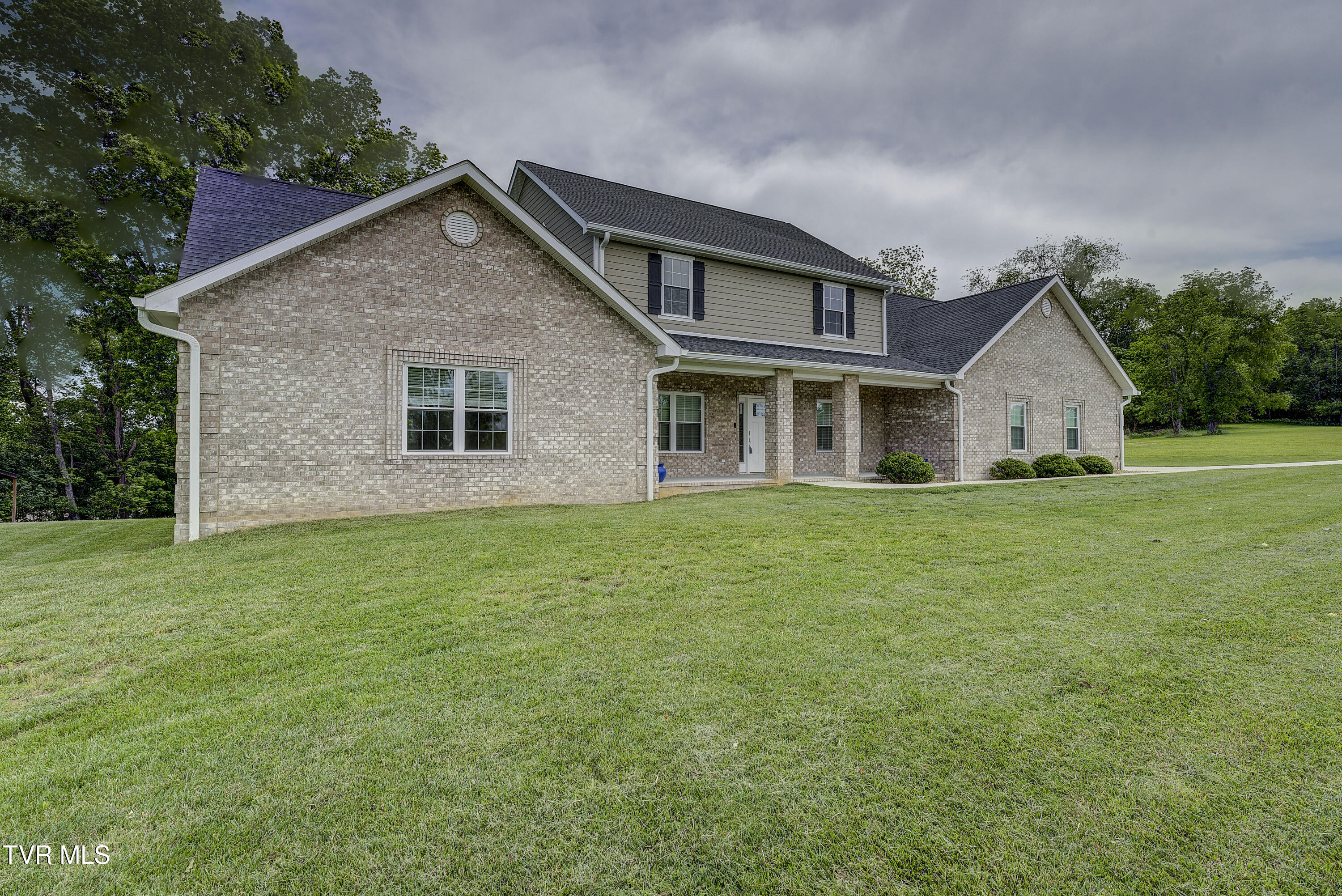 259 Lake Vista Circle, Piney Flats, Tennessee image 2