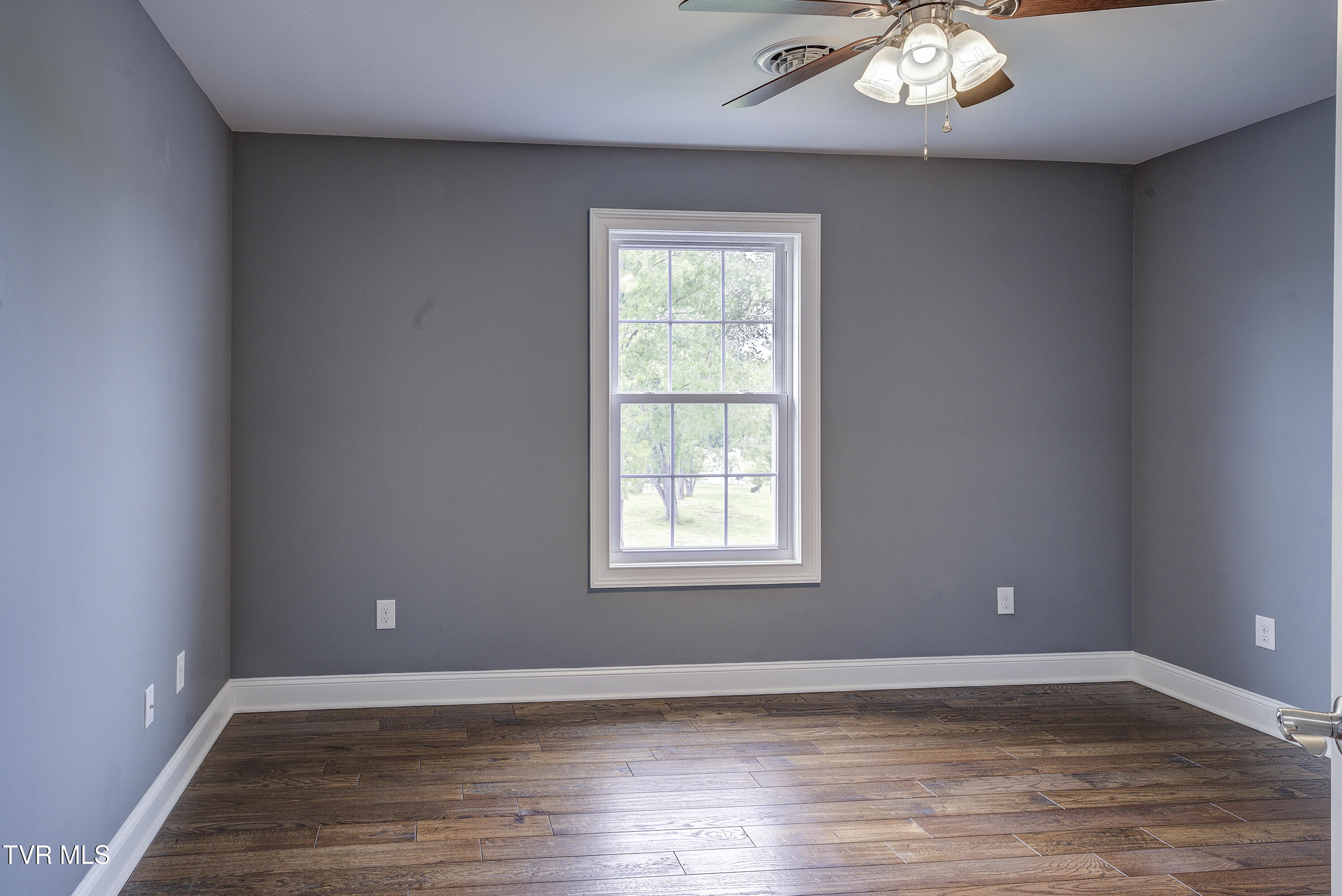 259 Lake Vista Circle, Piney Flats, Tennessee image 42