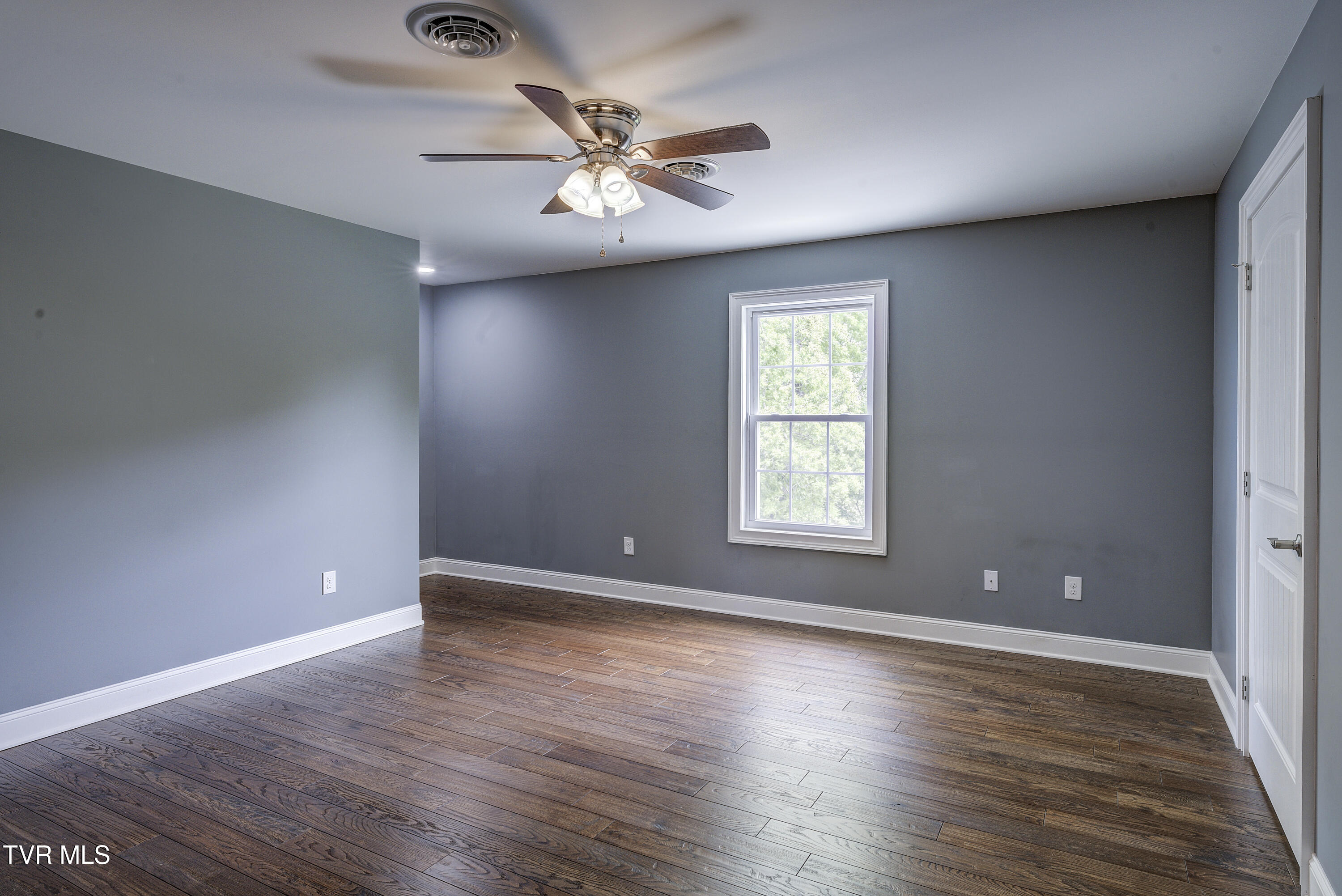 259 Lake Vista Circle, Piney Flats, Tennessee image 45