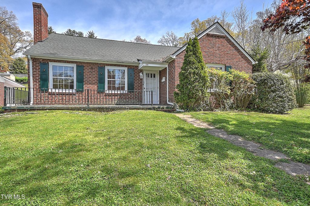 Photo of 1154 Catawba Street, Kingsport, TN 37660 (MLS # 9993899)