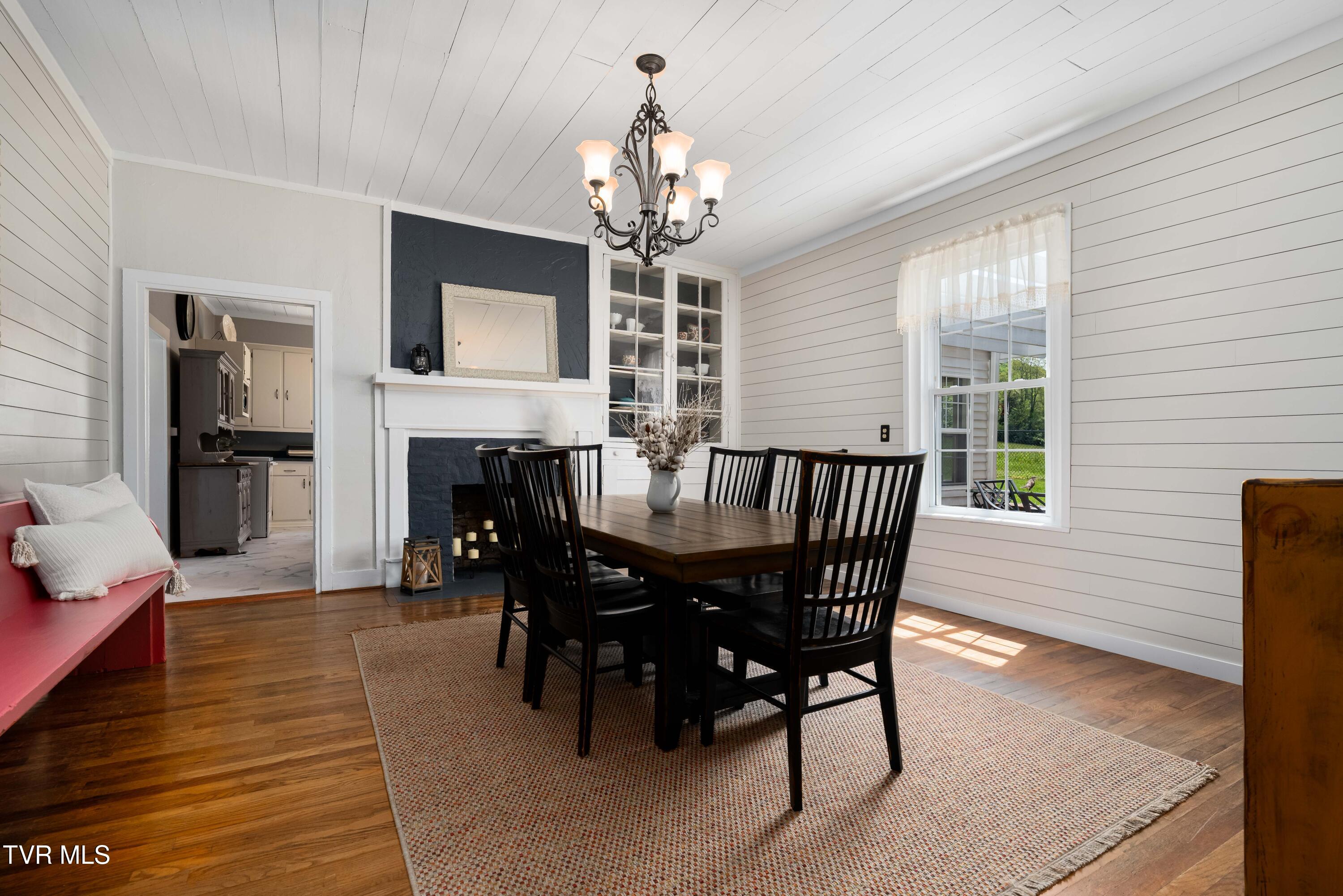 2038 Carroll Creek Road, Johnson City, Tennessee image 36