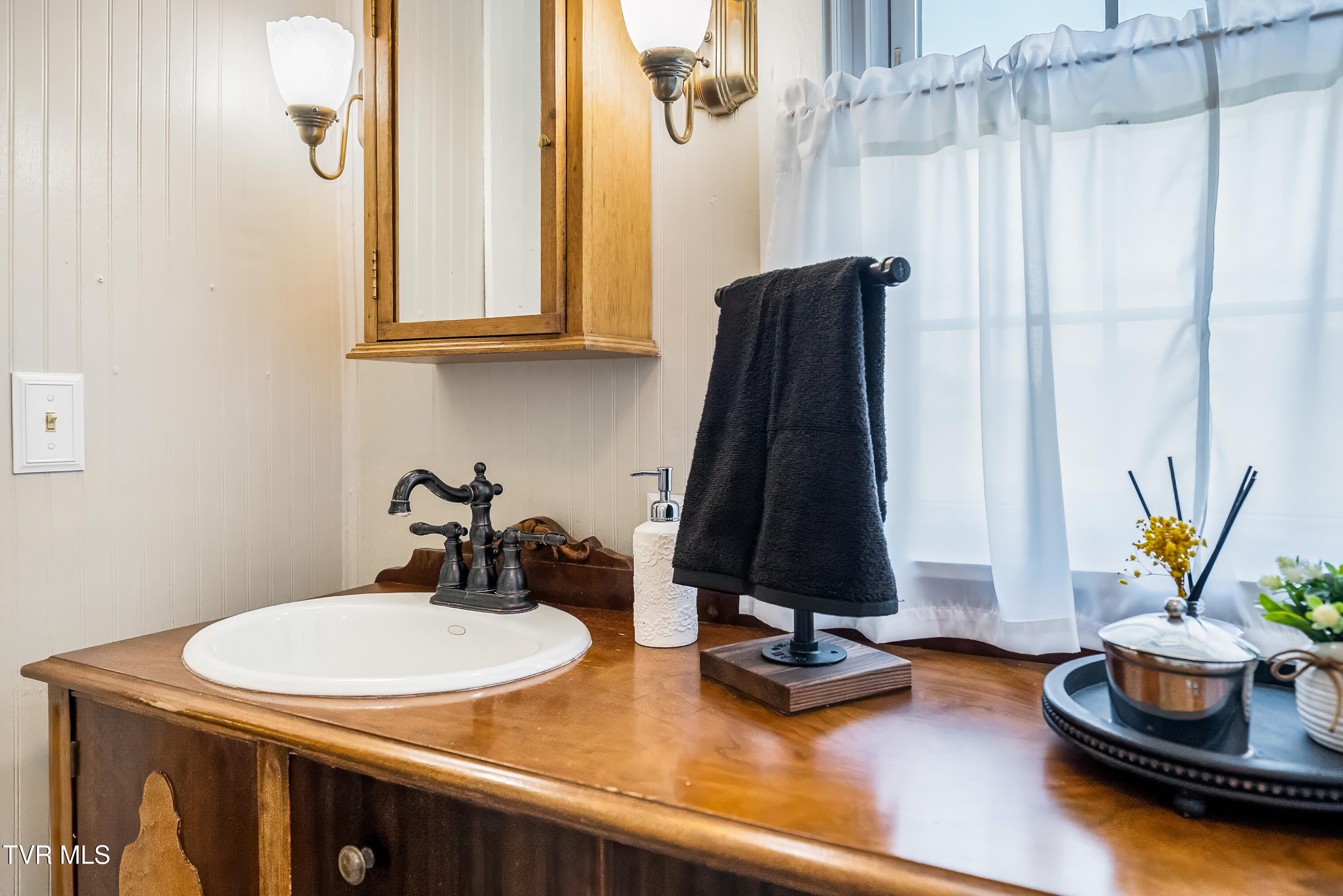 2038 Carroll Creek Road, Johnson City, Tennessee image 34