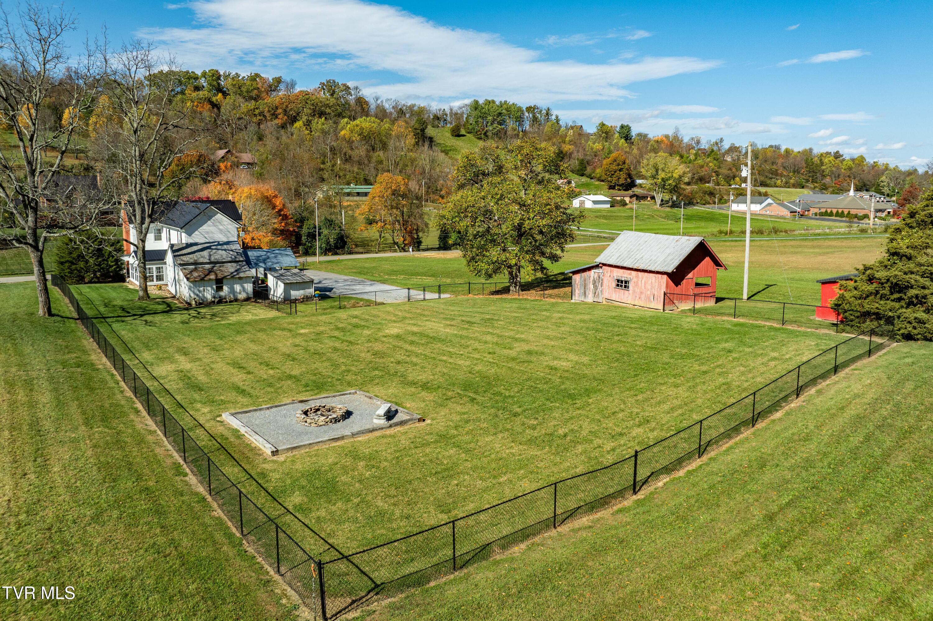 2038 Carroll Creek Road, Johnson City, Tennessee image 11