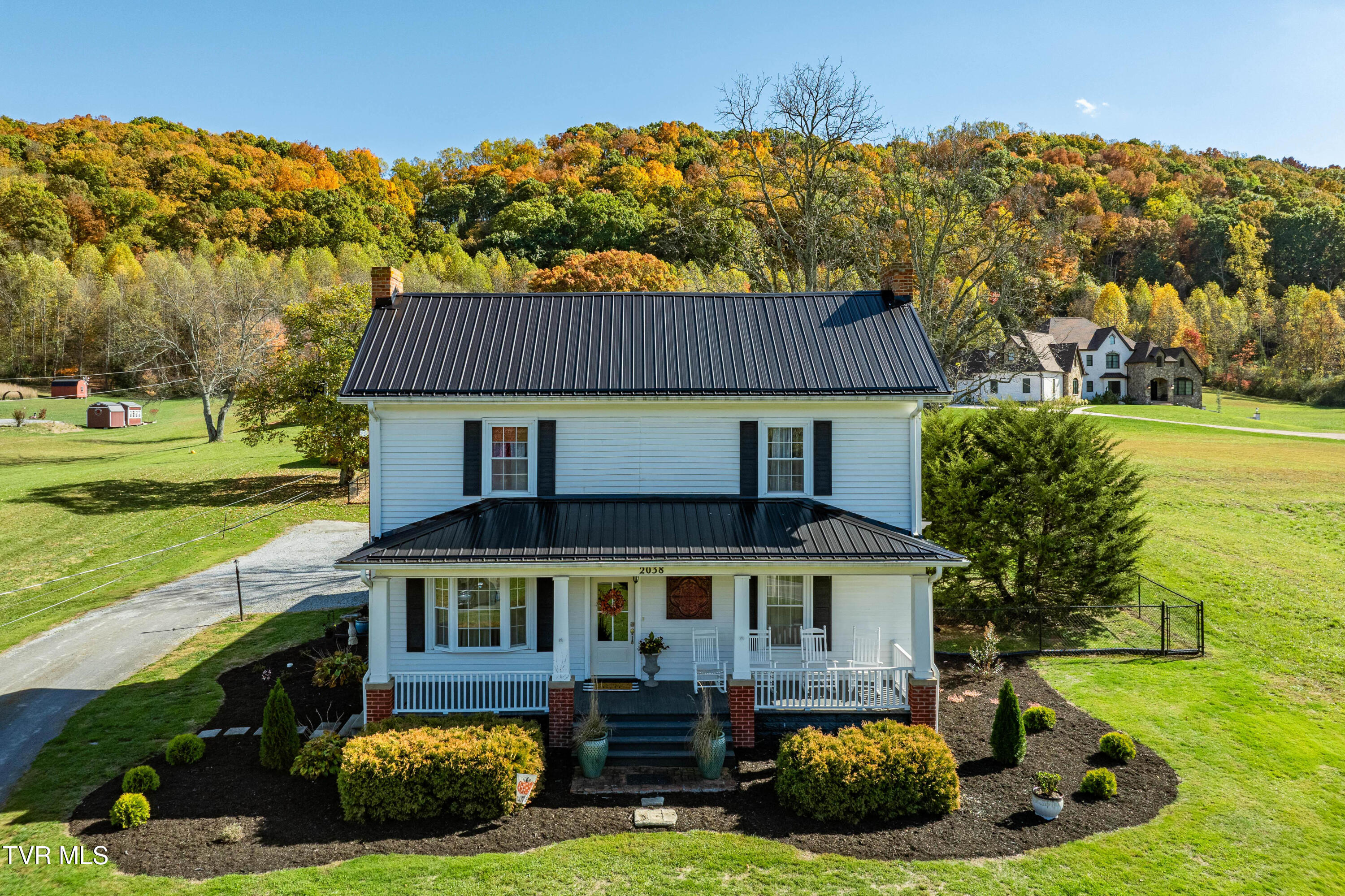 2038 Carroll Creek Road, Johnson City, Tennessee image 2