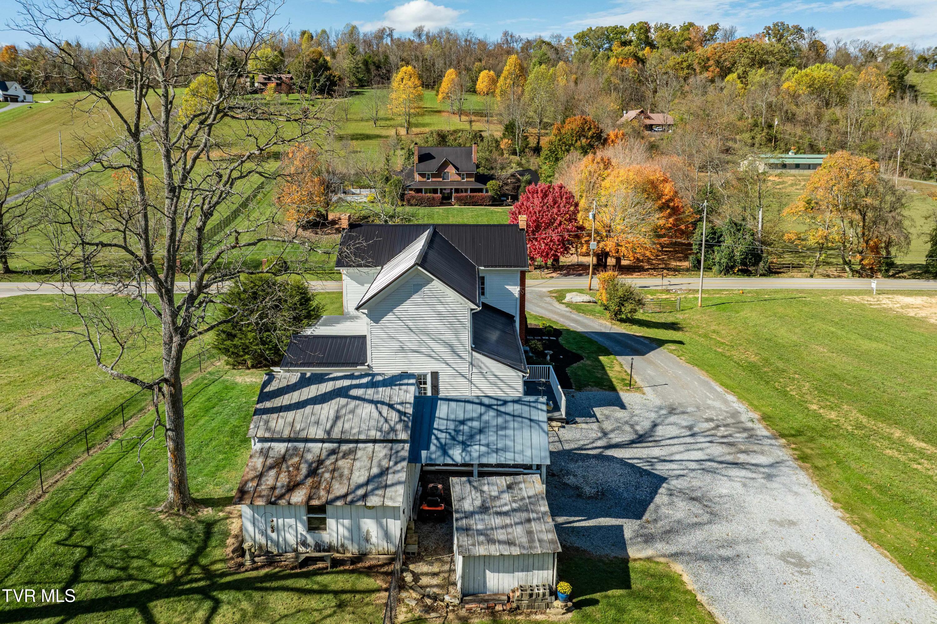 2038 Carroll Creek Road, Johnson City, Tennessee image 10