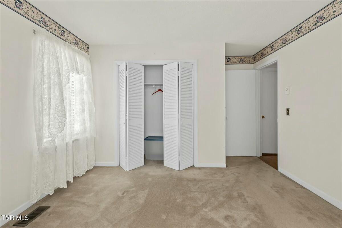 3232 Longview Drive, Saint Paul, Virginia image 17