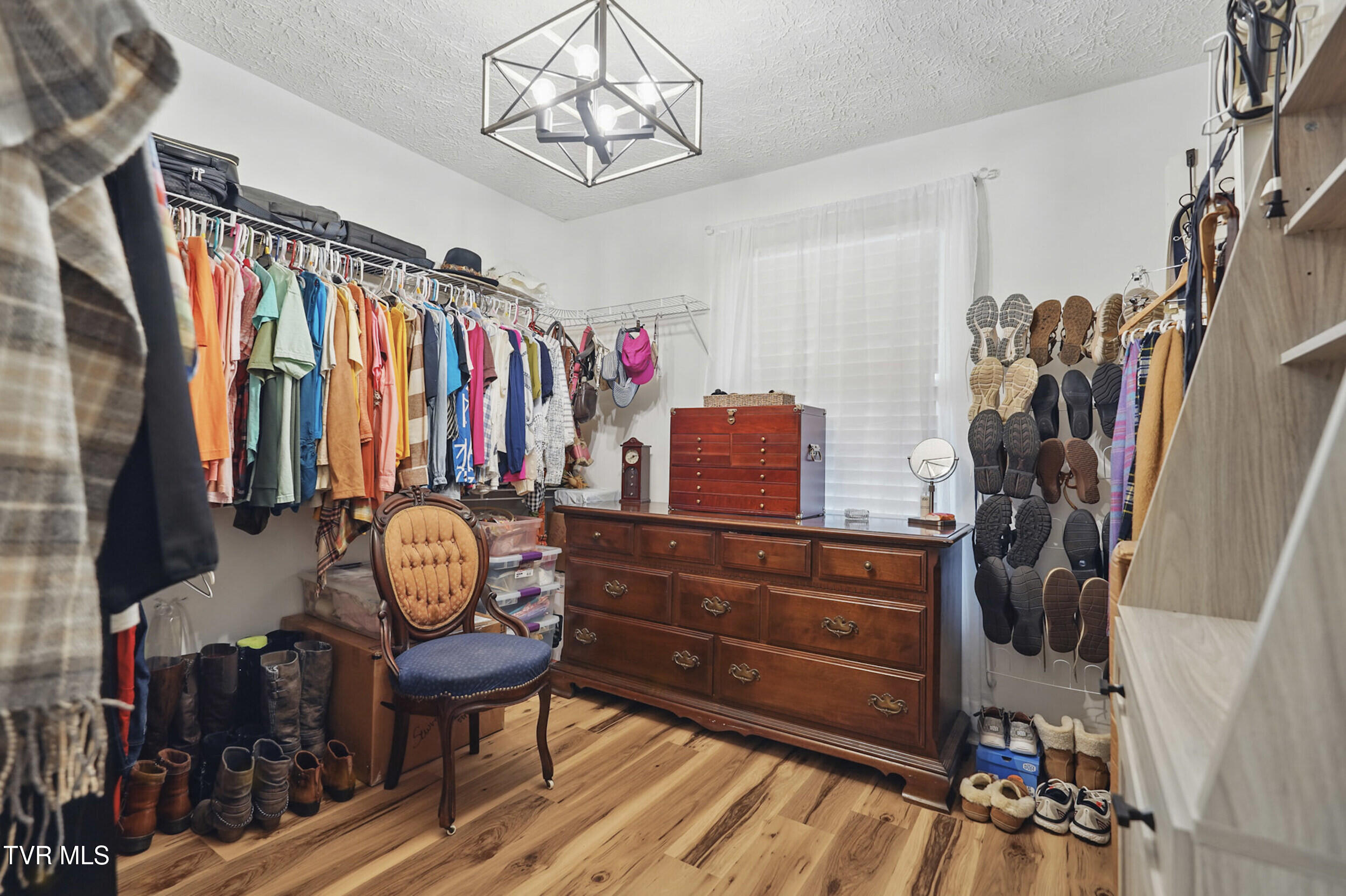 5009 Surrey Drive, Kingsport, Tennessee image 27