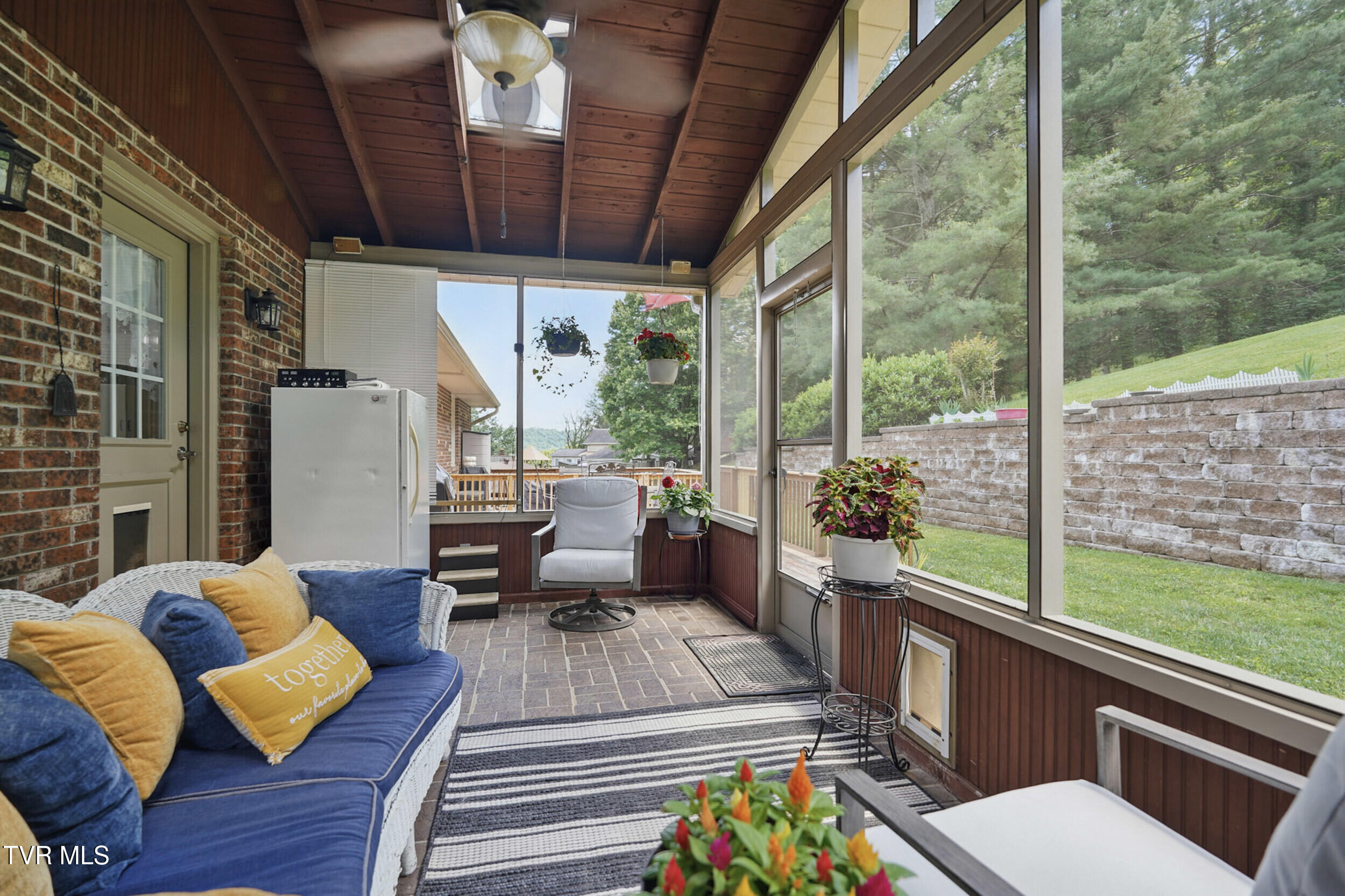 5009 Surrey Drive, Kingsport, Tennessee image 39