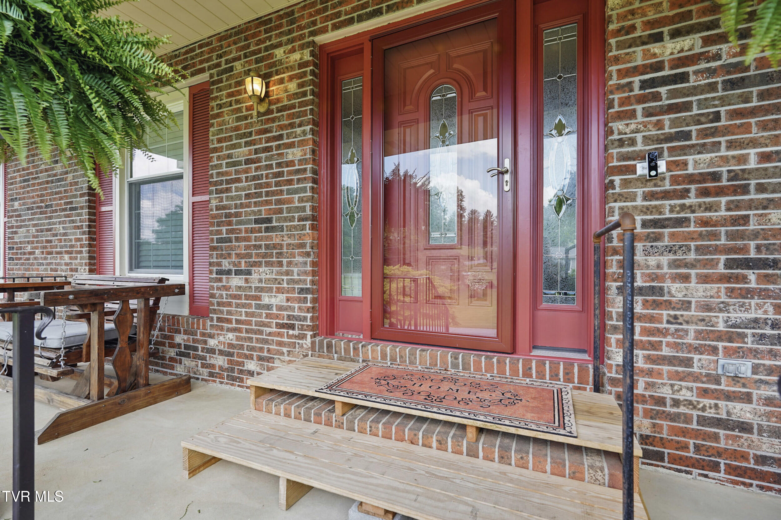 5009 Surrey Drive, Kingsport, Tennessee image 6