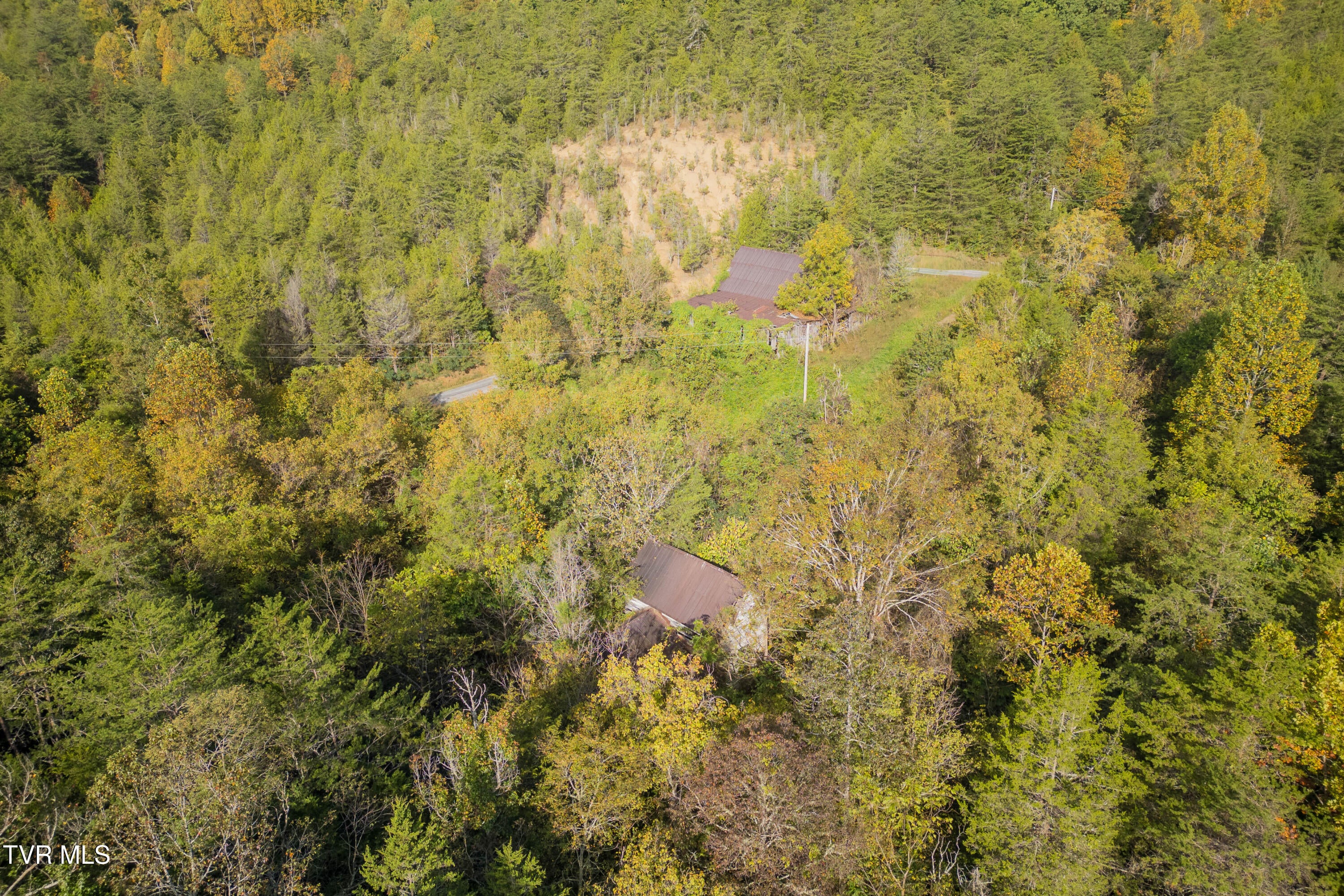 00 Hendry Hollow Lane