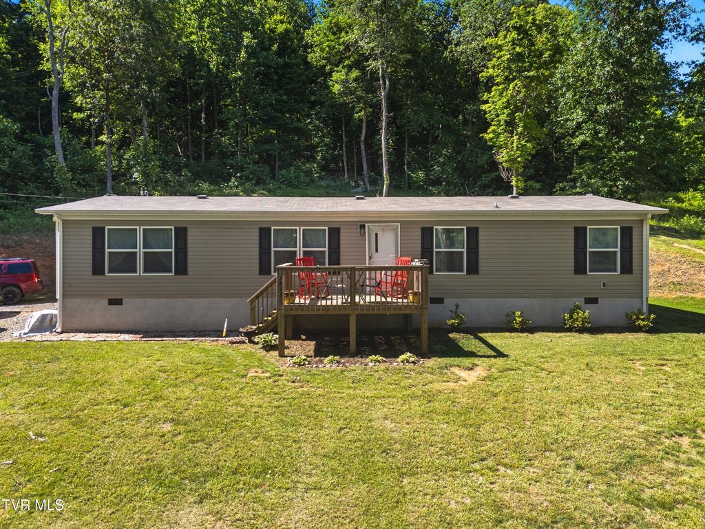 Photo of 7812 Stagecoach Road, Whitesburg, TN 37891 (MLS # 9980767)