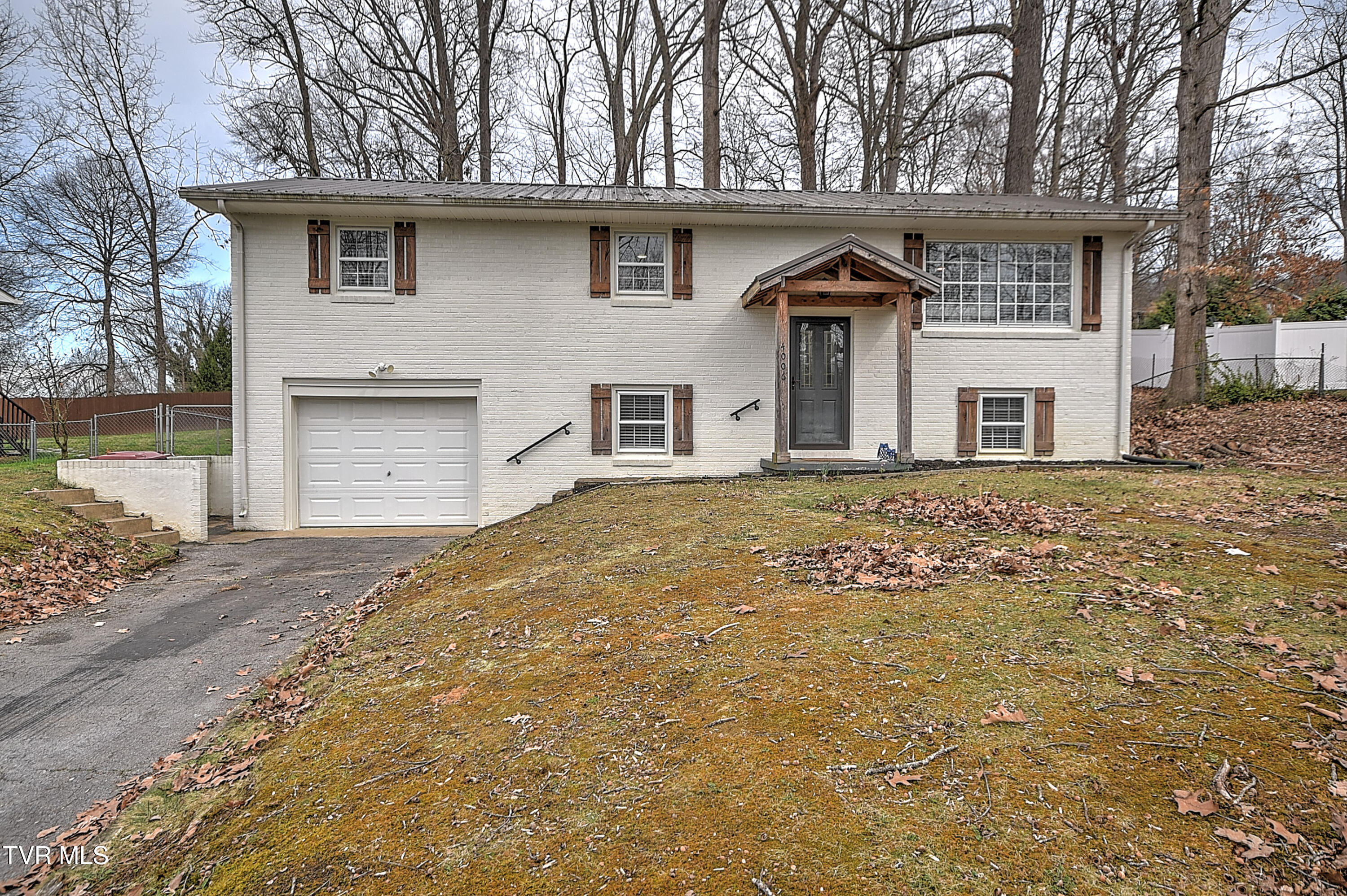 4006 West Englewood Boulevard