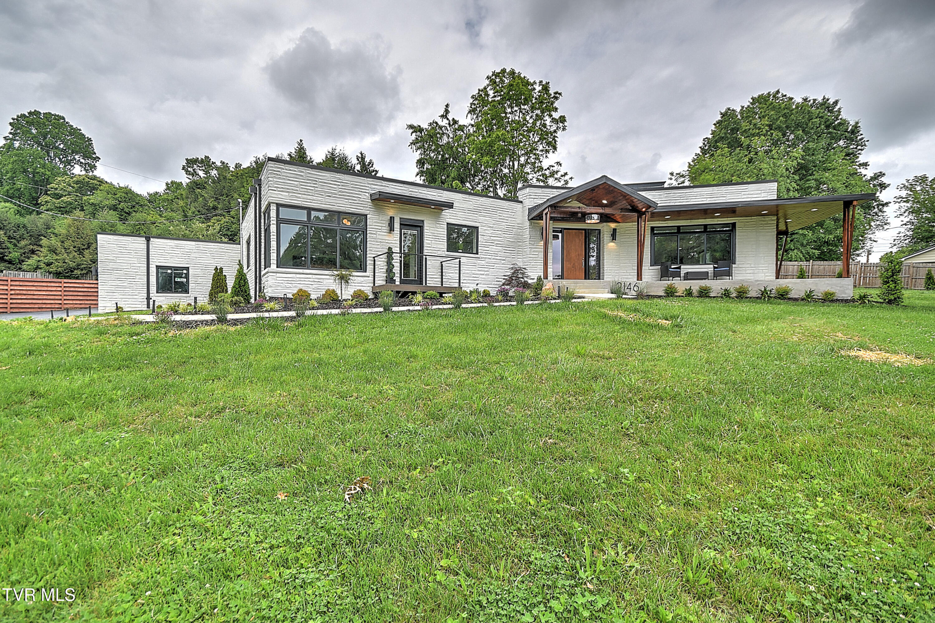 2146 Lee Highway, Bristol, Virginia image 4