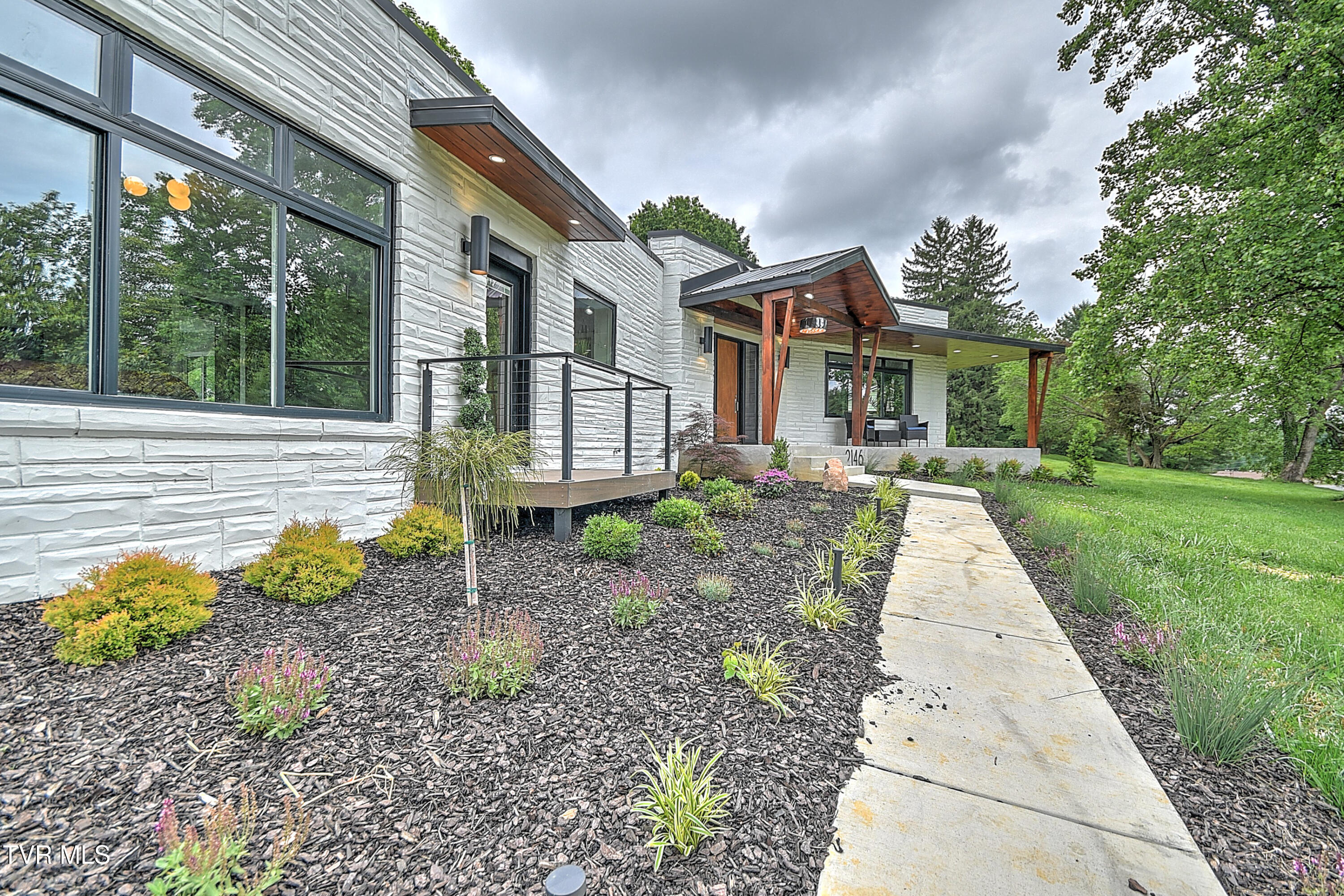 2146 Lee Highway, Bristol, Virginia image 6