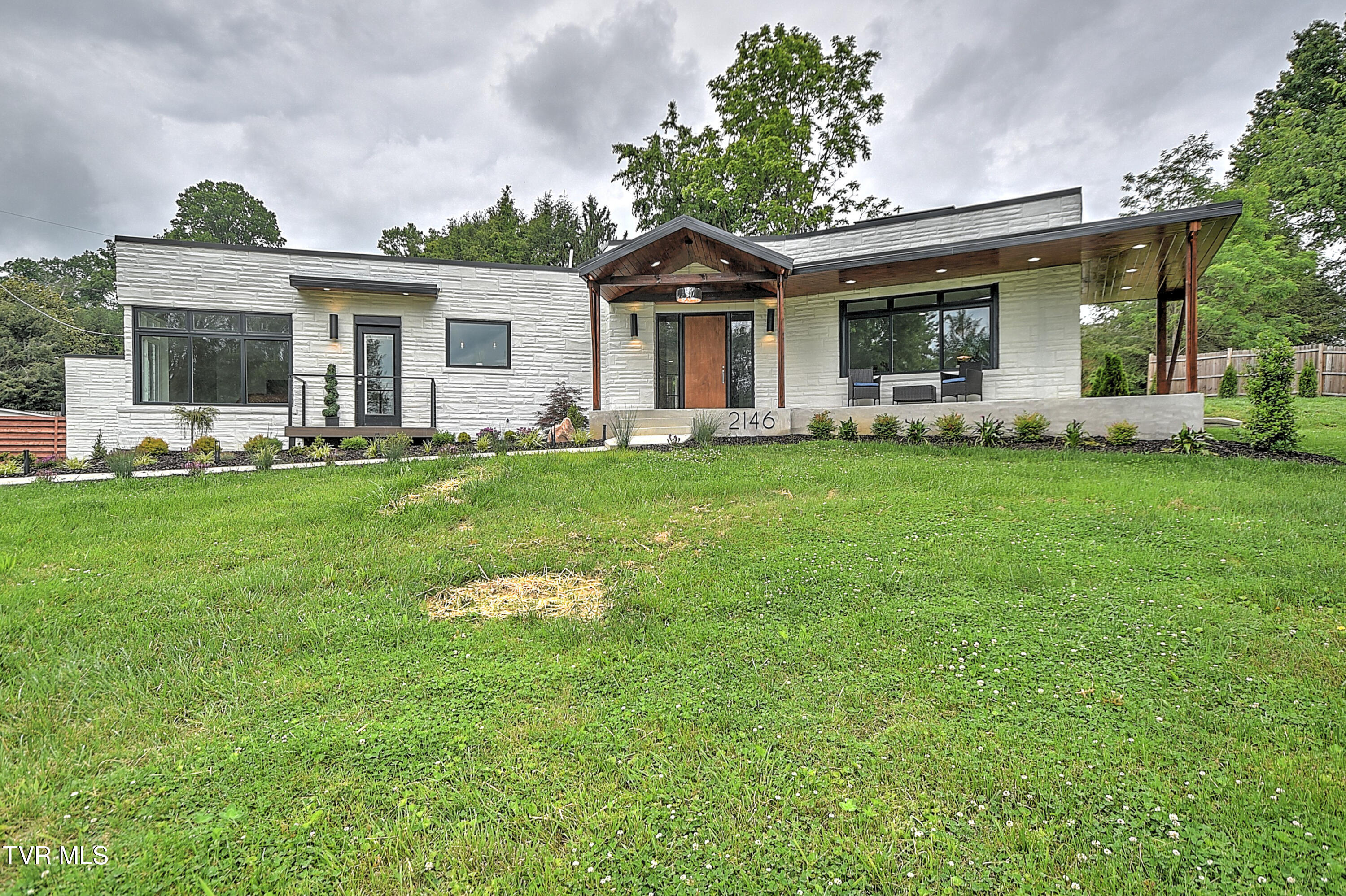 2146 Lee Highway, Bristol, Virginia image 5