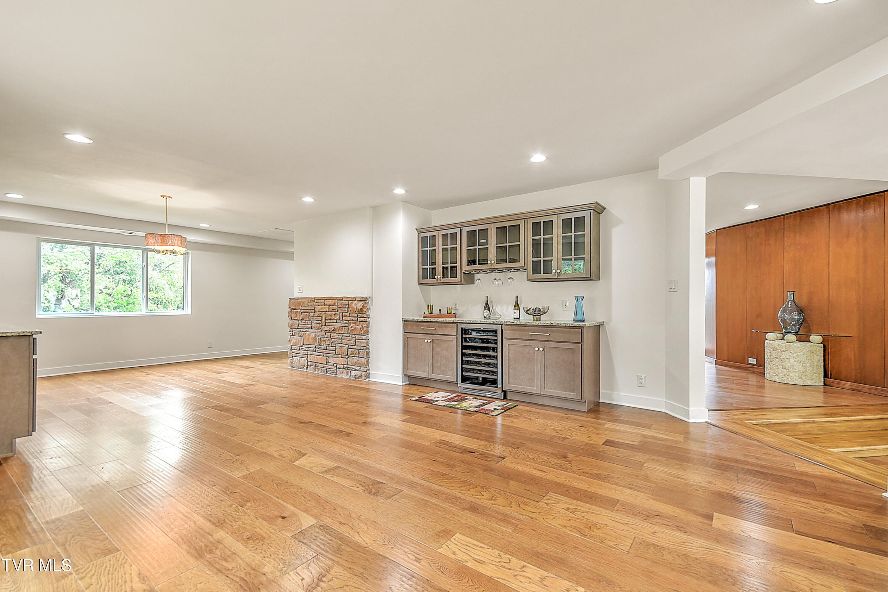2146 Lee Highway, Bristol, Virginia image 22