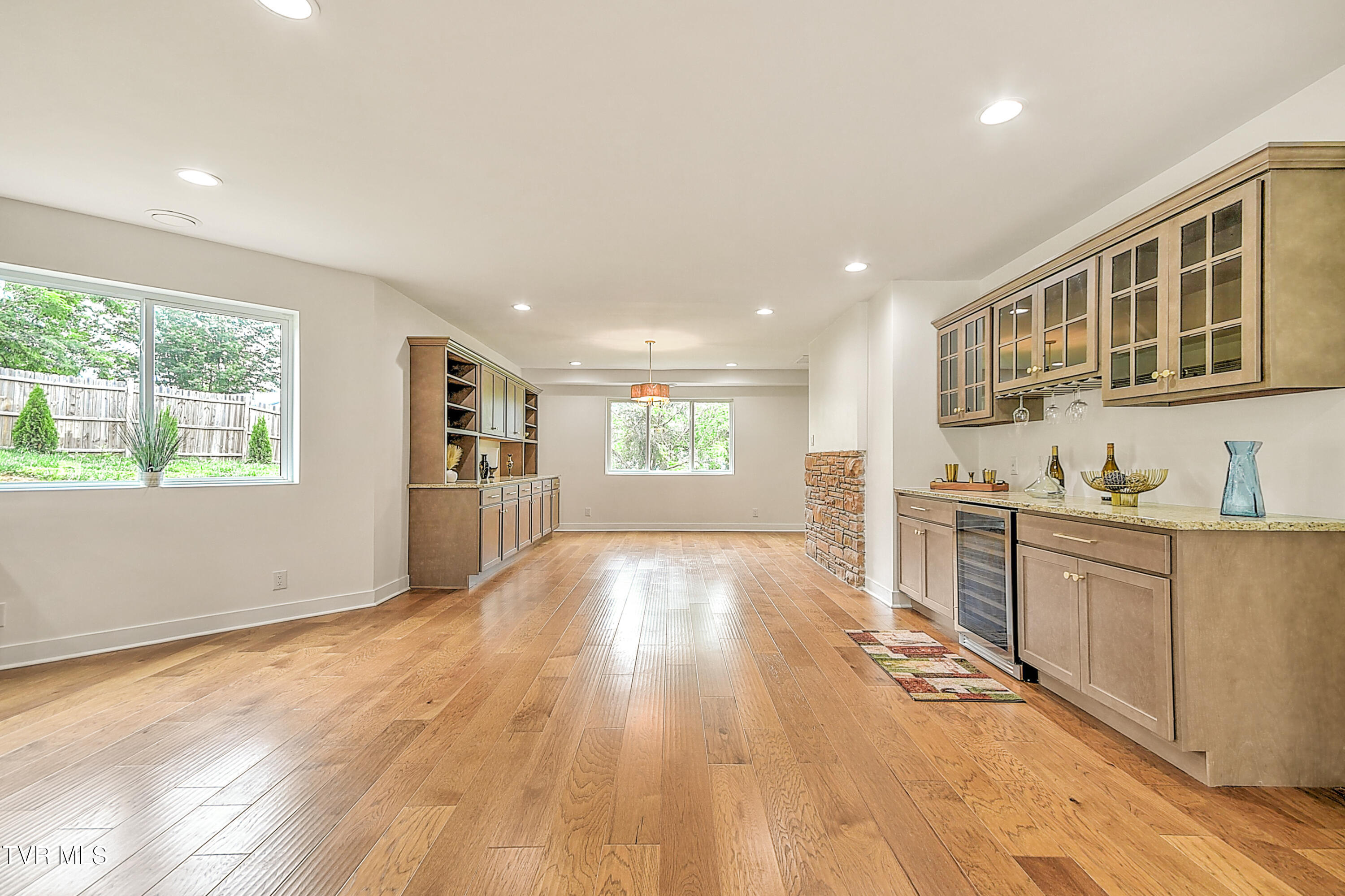 2146 Lee Highway, Bristol, Virginia image 21