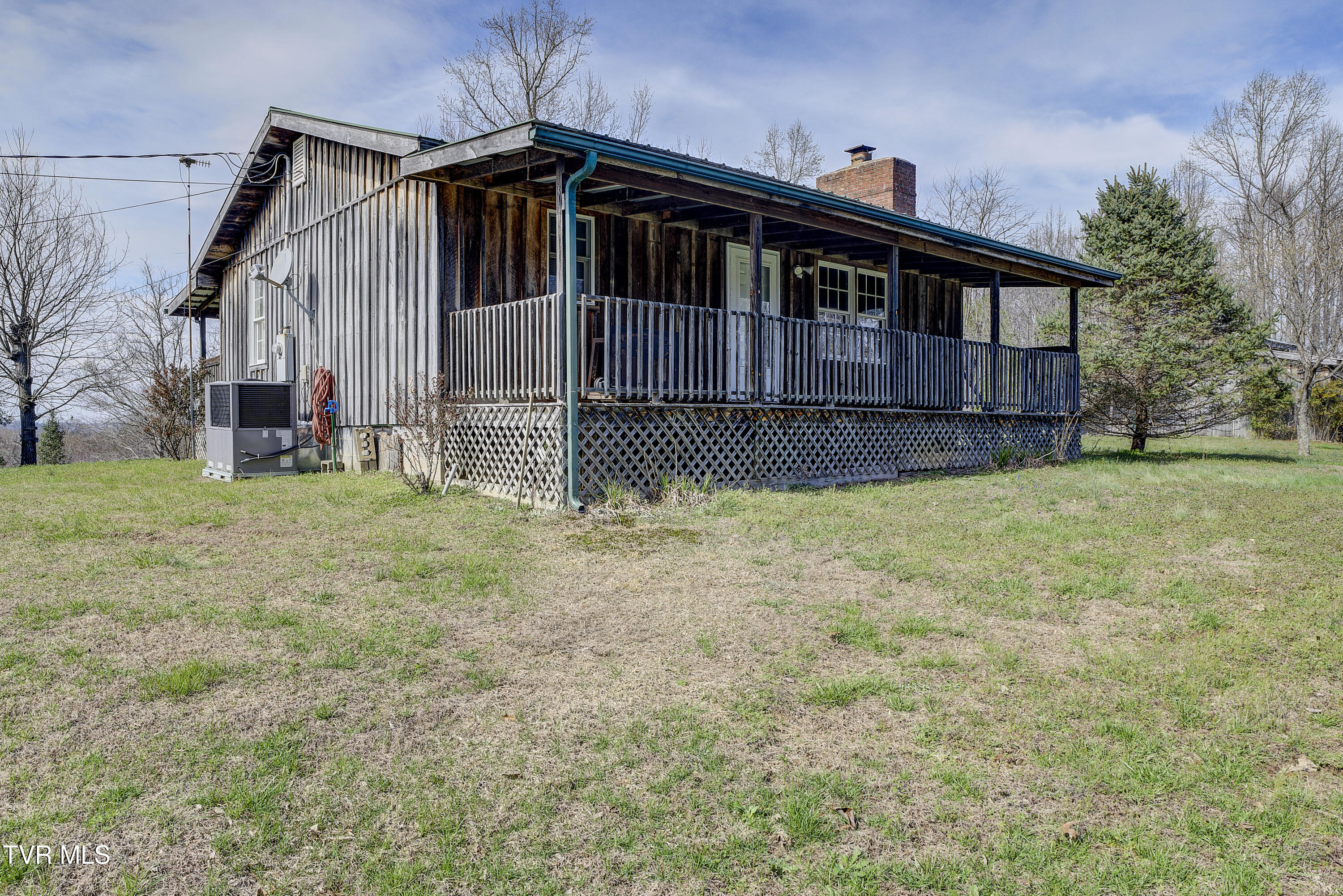 1820 Frank Roberts Road