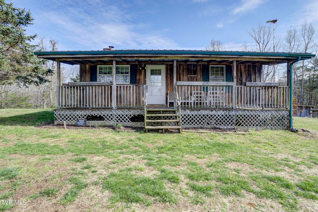Photo of 1820 Frank Roberts Road, Afton, TN 37616 (MLS # 9992706)