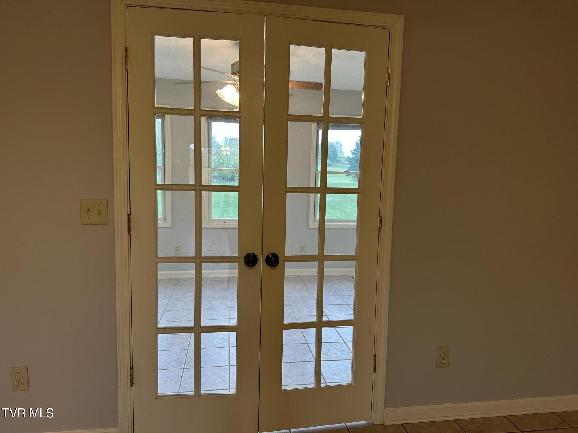 423 447 Douglas Chapel Road, Jonesborough, Tennessee image 7