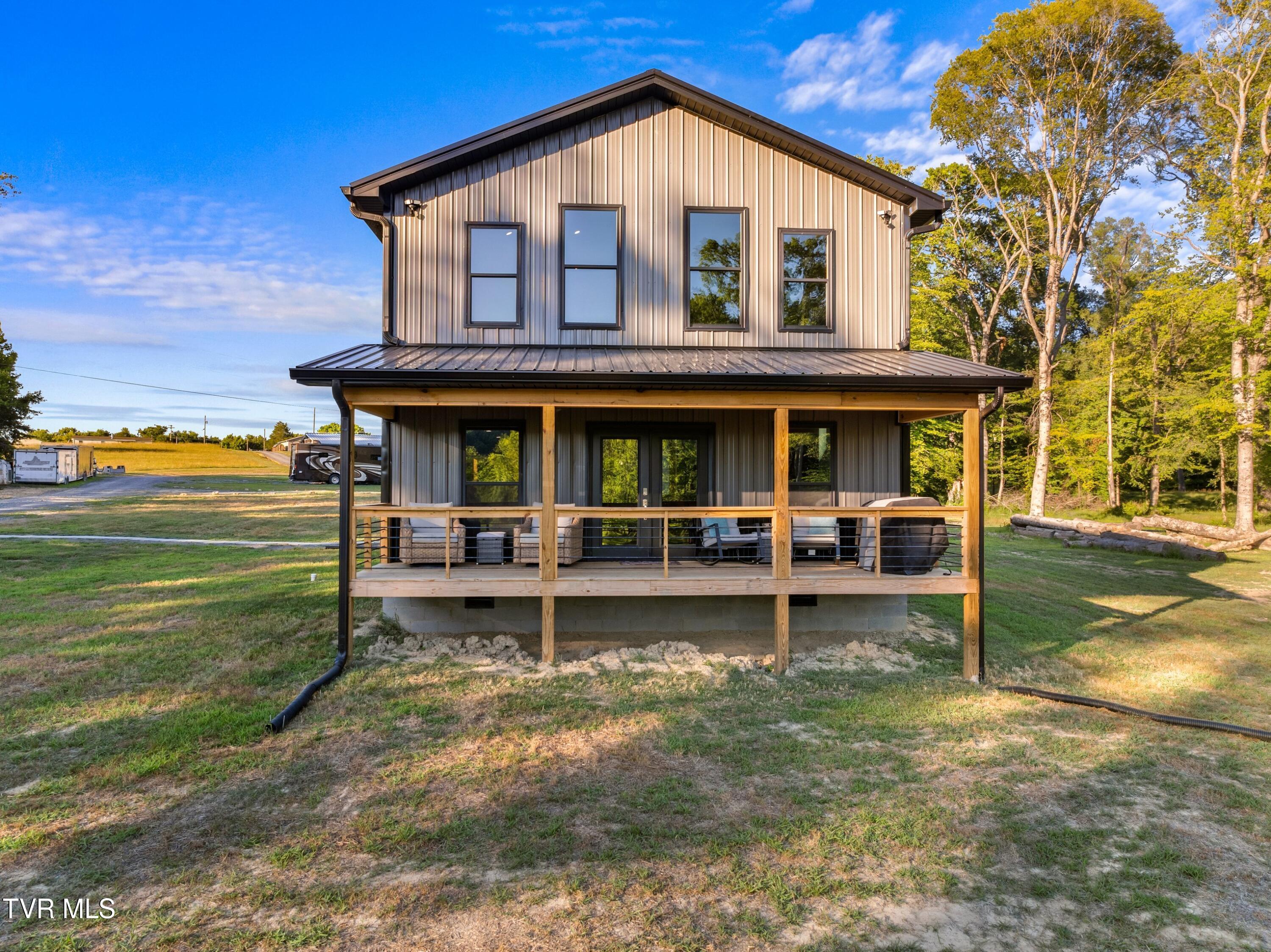 1689 Highway 25 70, Dandridge, Tennessee image 12
