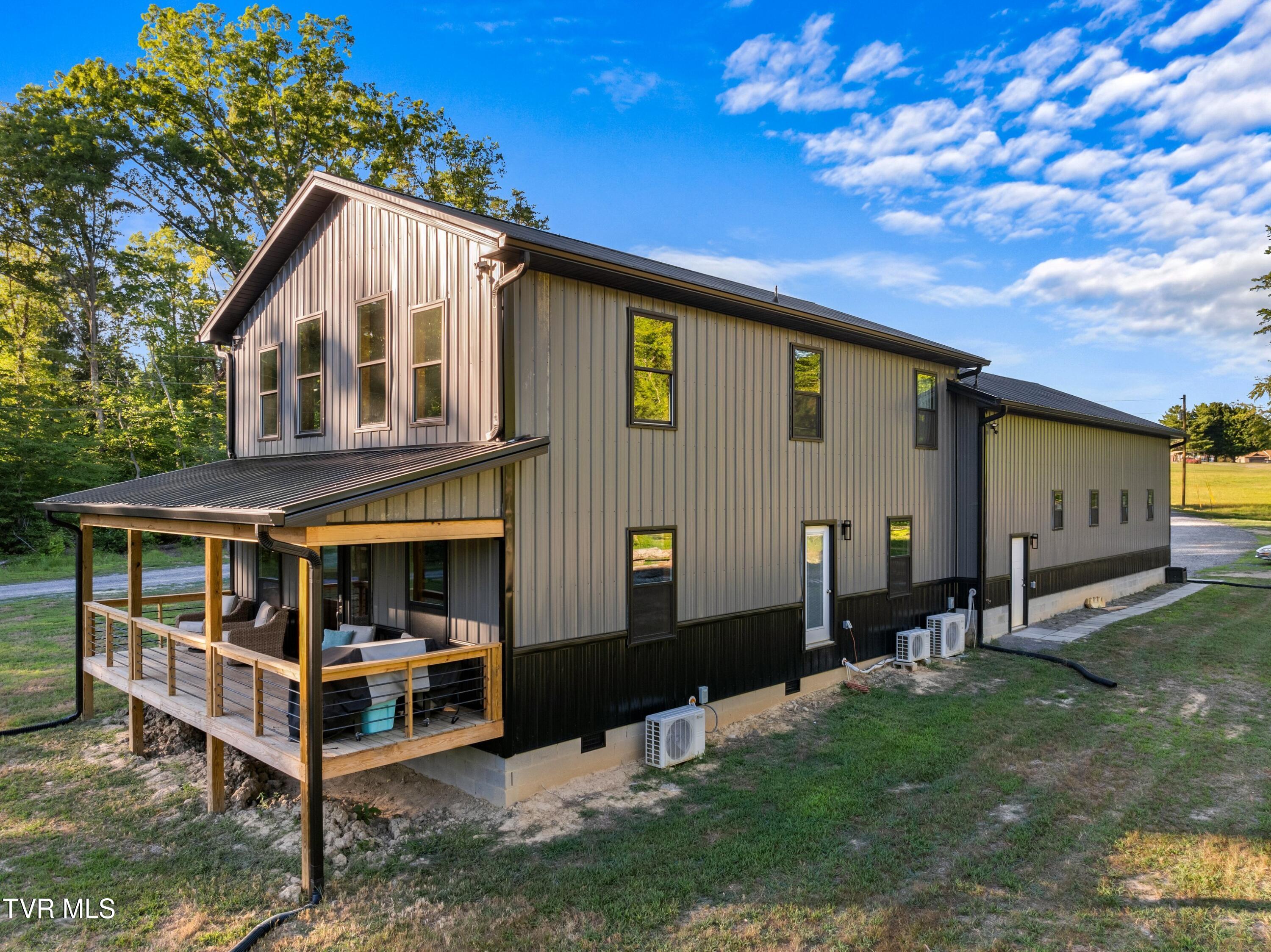 1689 Highway 25 70, Dandridge, Tennessee image 10