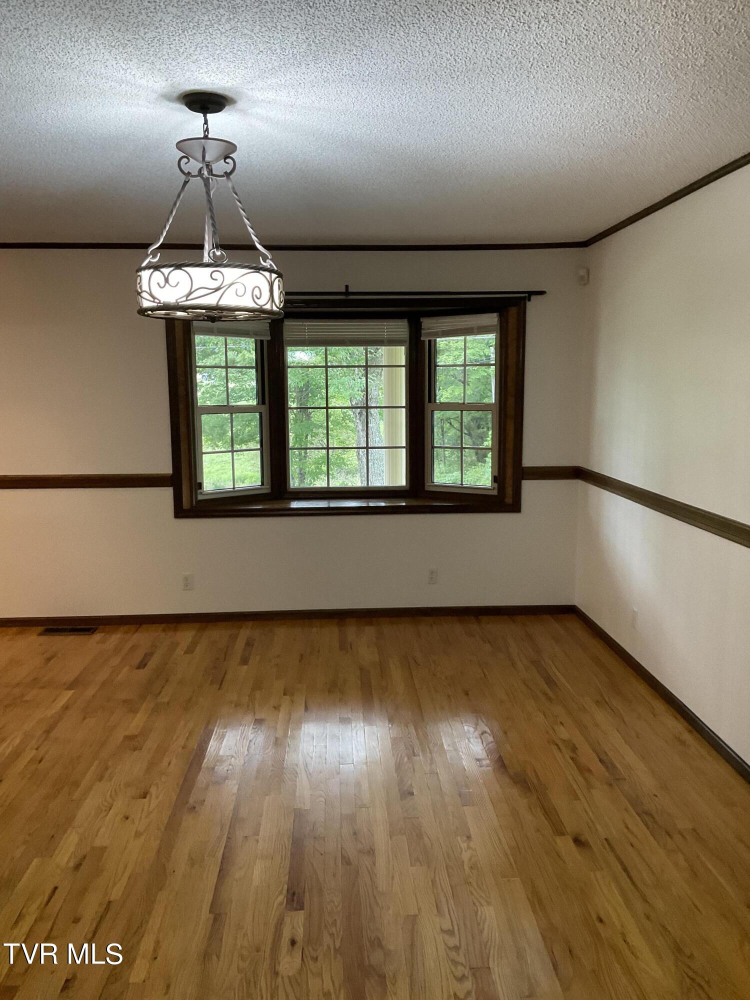 2520 Divide Road, Mountain City, Tennessee image 46