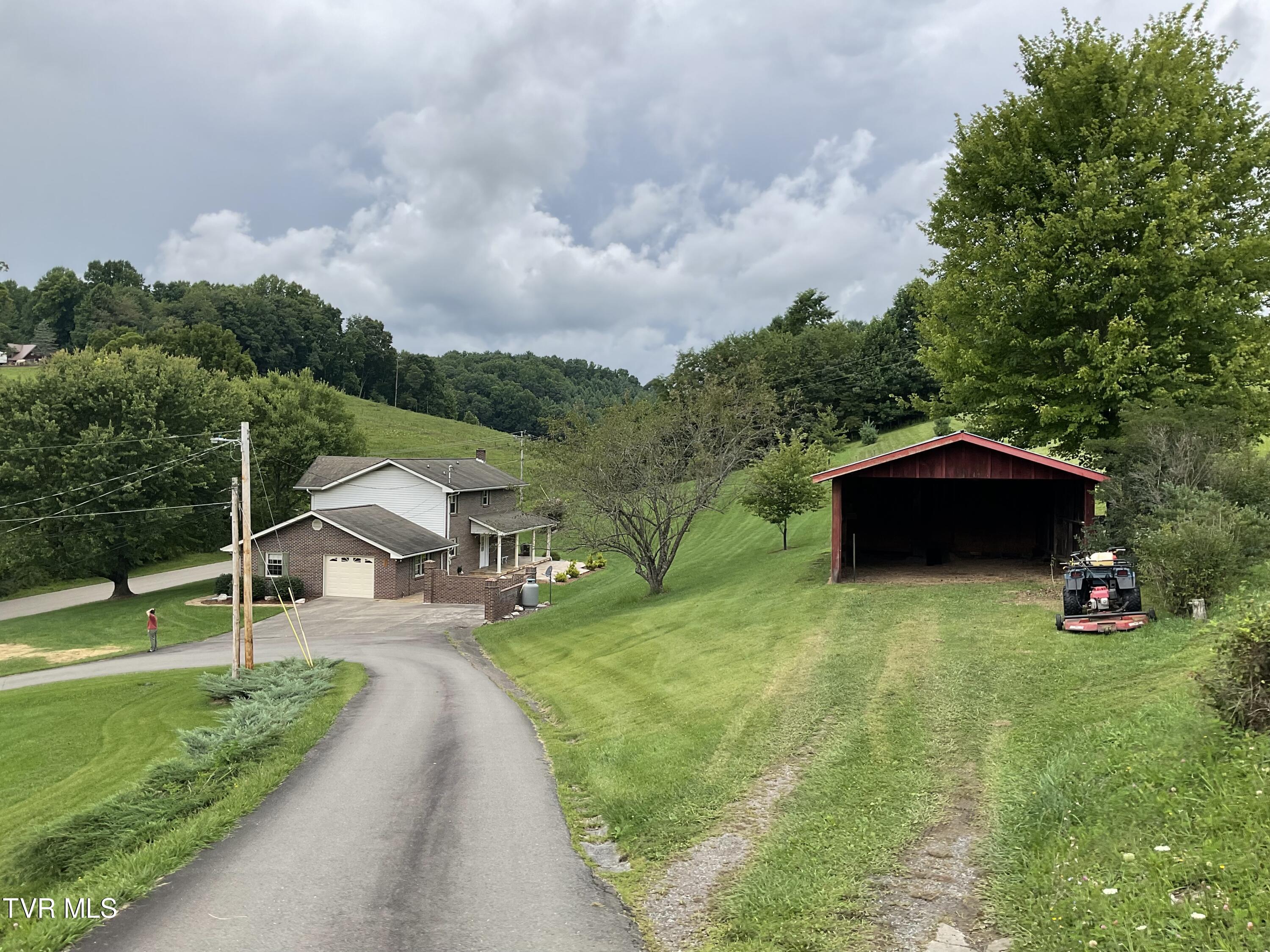 2520 Divide Road, Mountain City, Tennessee image 29