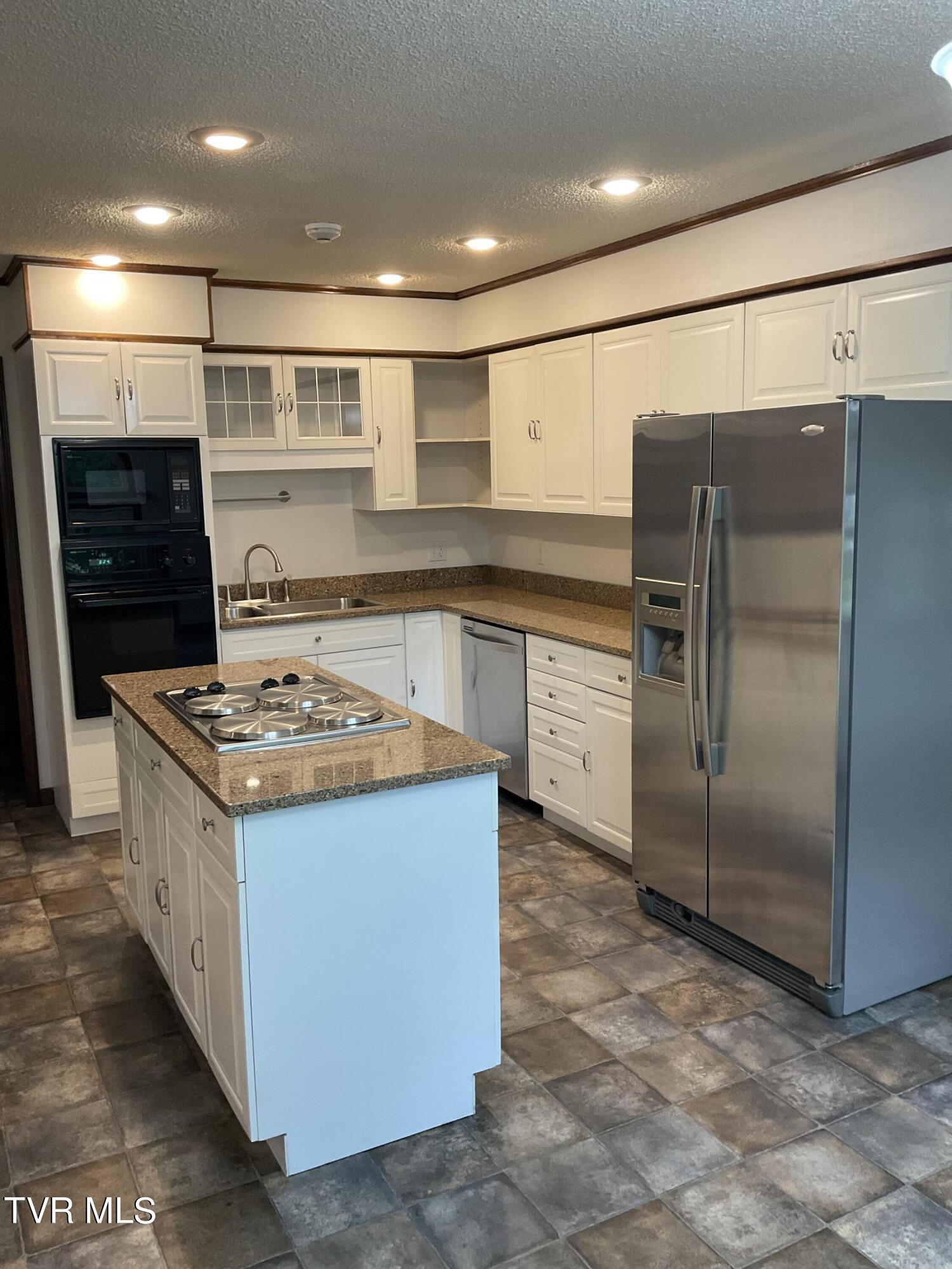 2520 Divide Road, Mountain City, Tennessee image 47