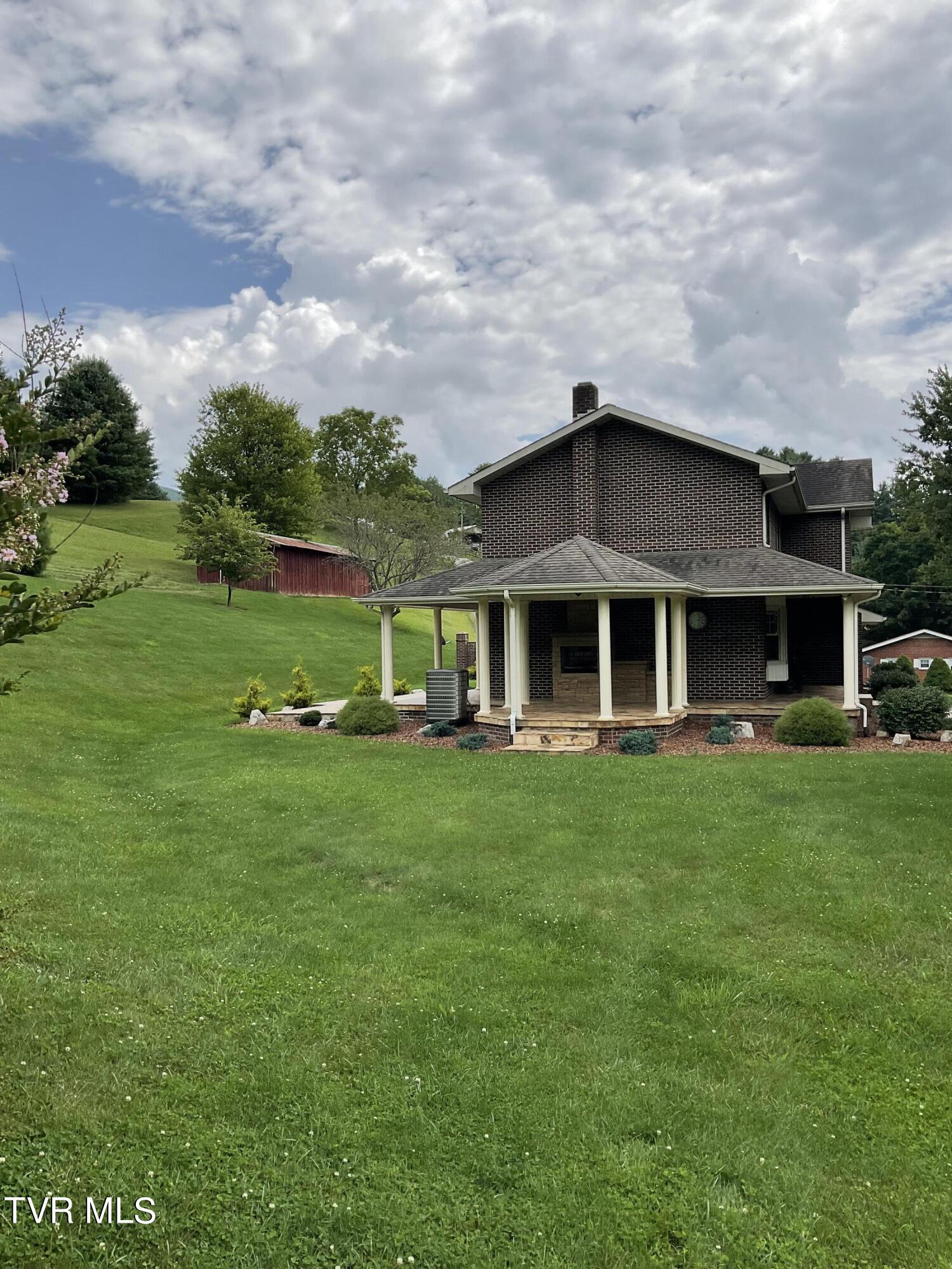 2520 Divide Road, Mountain City, Tennessee image 17
