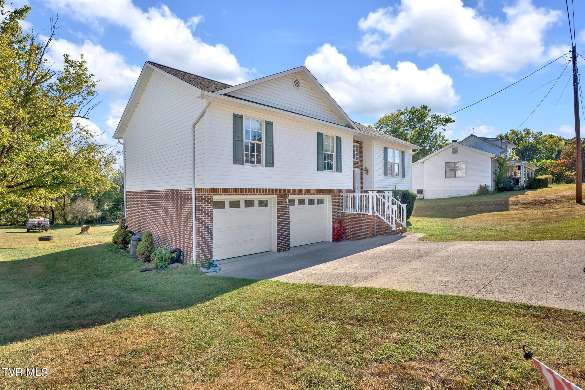306 Grandview Street, Church Hill, Tennessee image 2