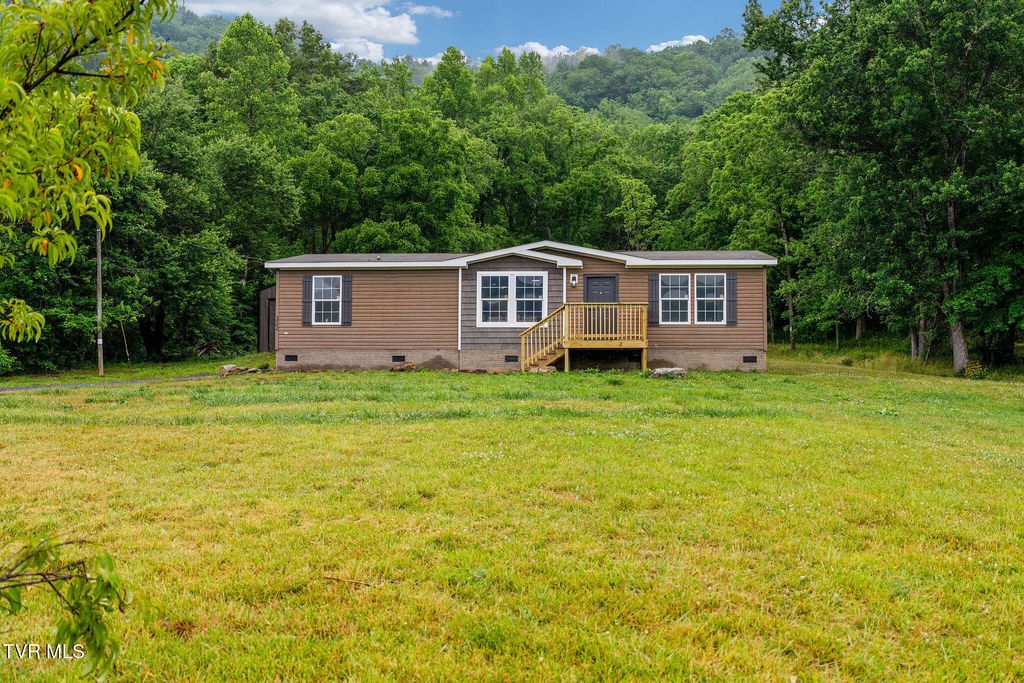 Photo of 322 New Life Road, Rogersville, TN 37857 (MLS # 9995829)