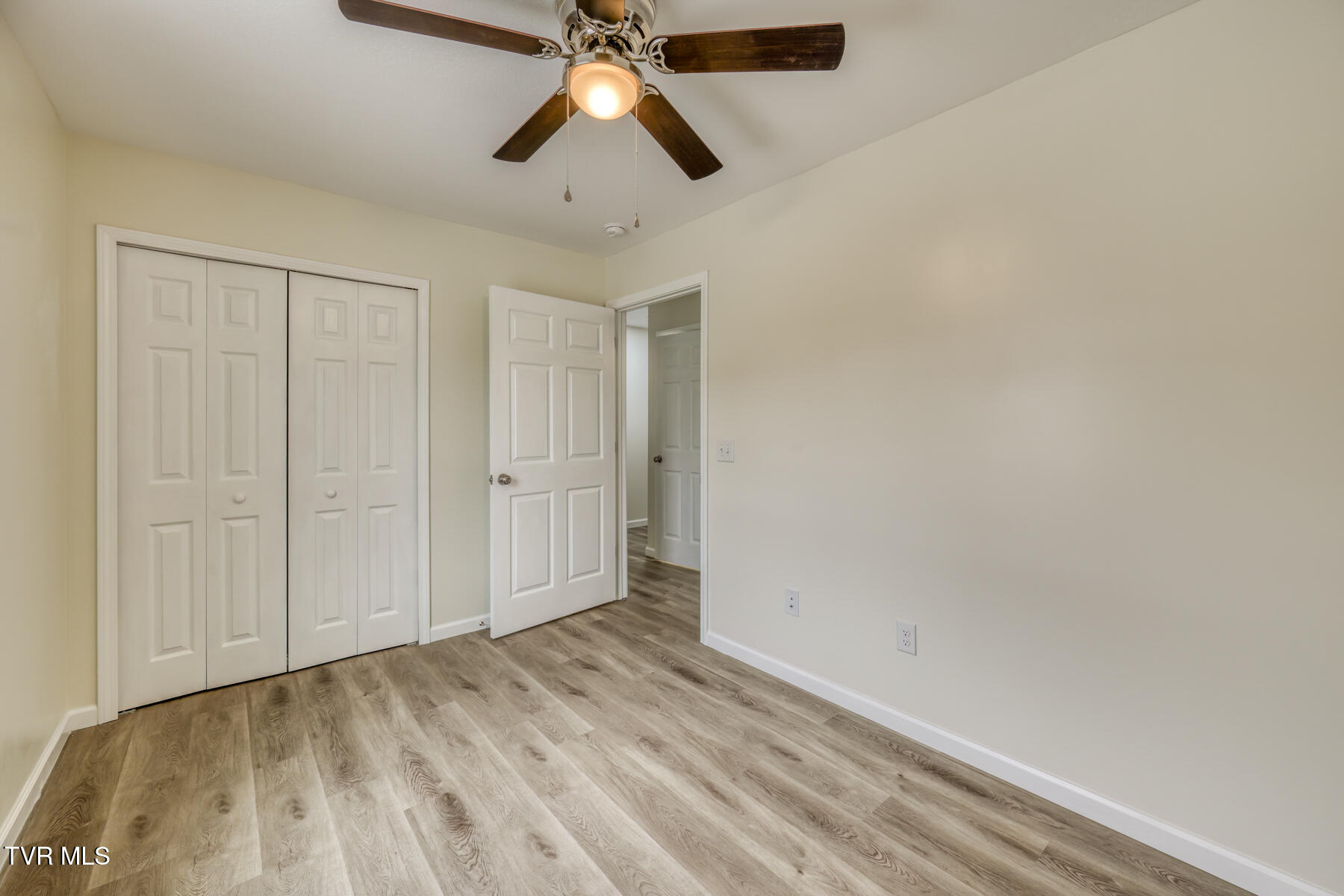 216 Brighton Place, Bristol, Tennessee image 18