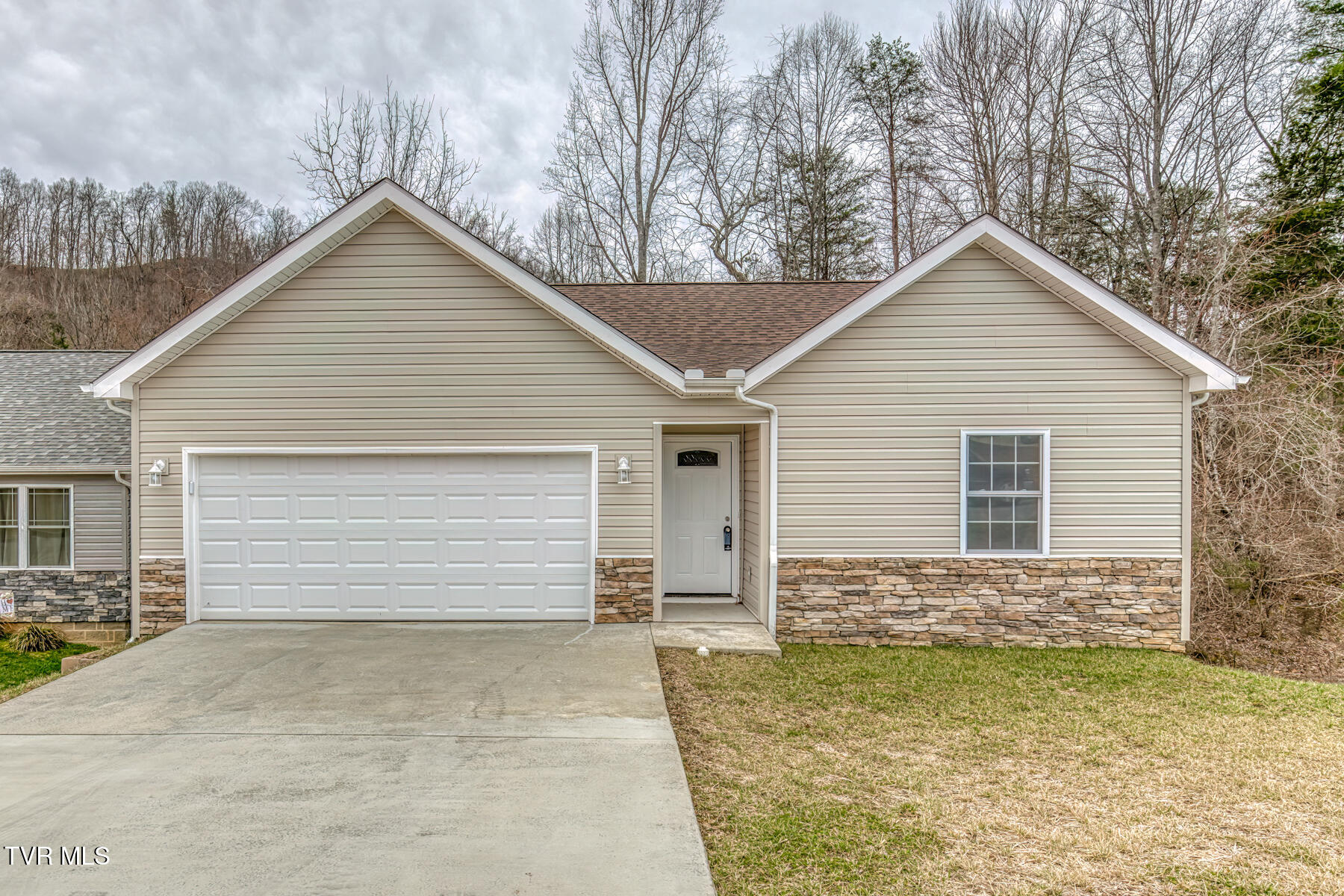 216 Brighton Place, Bristol, Tennessee image 1