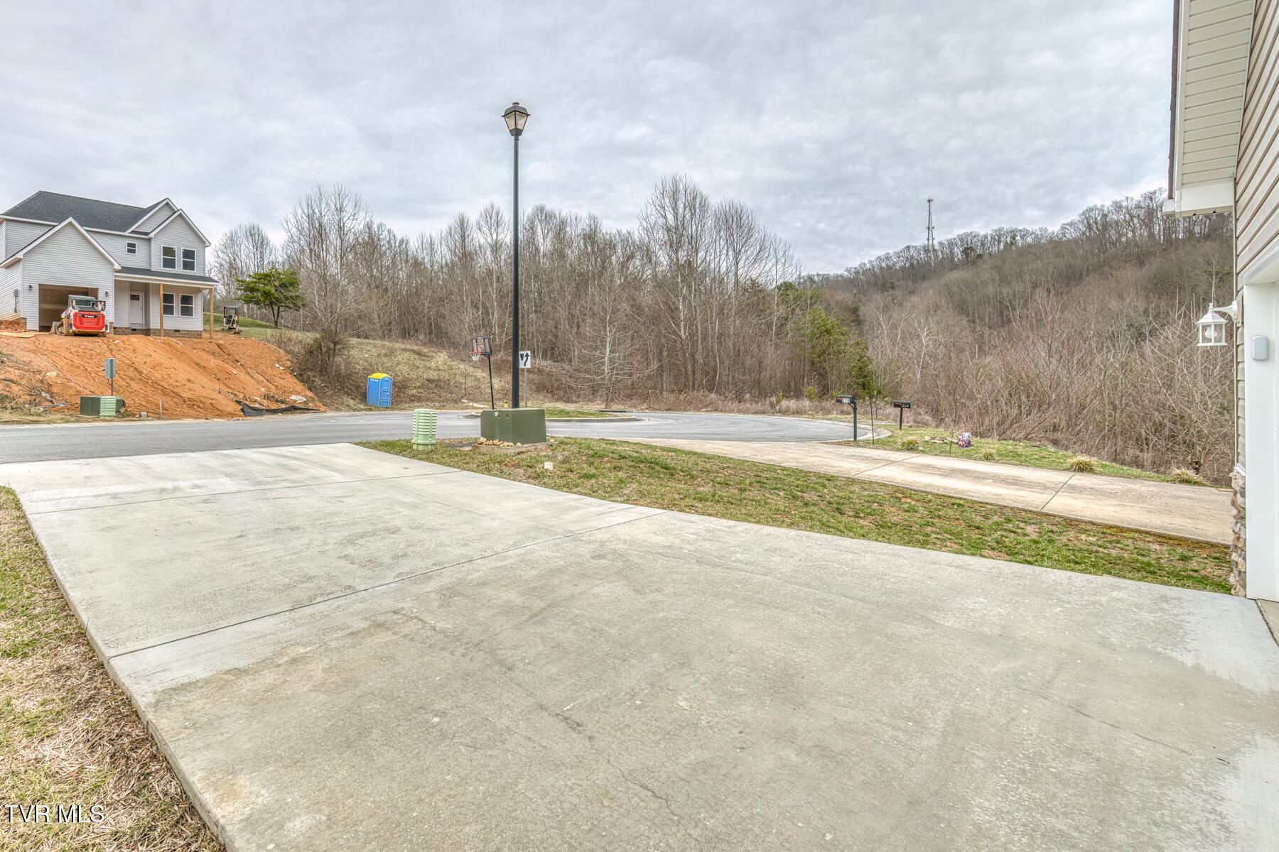 216 Brighton Place, Bristol, Tennessee image 4