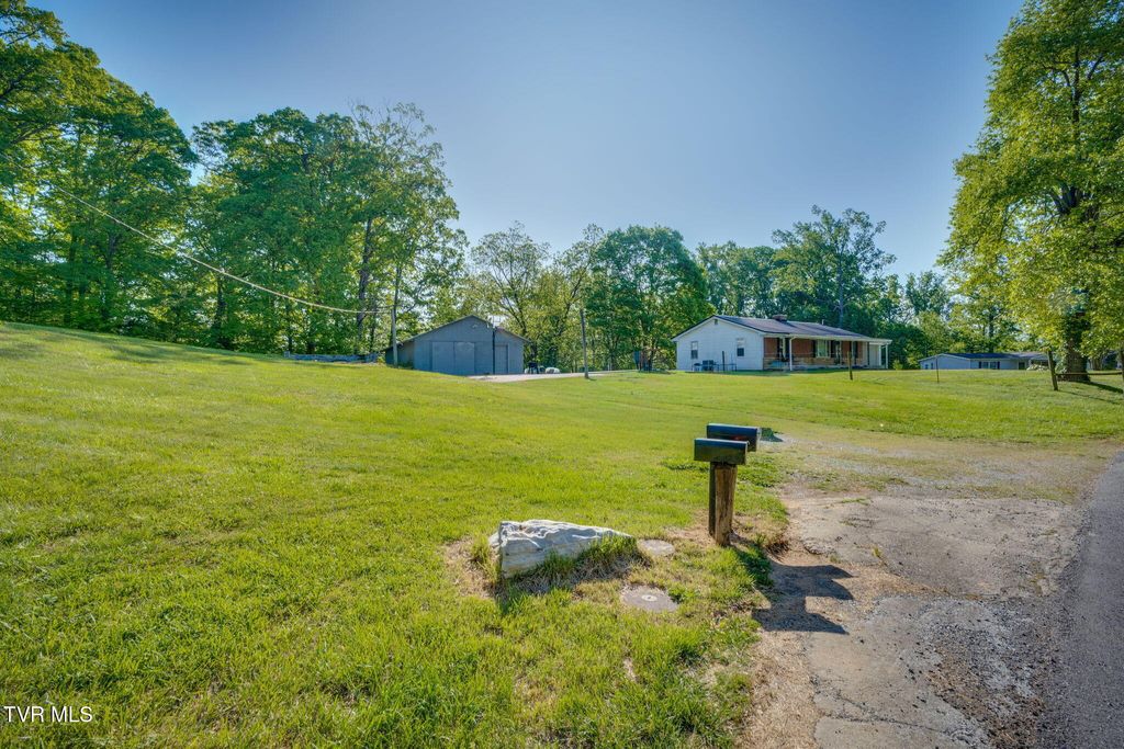 Photo of Tbd Woodland Circle, Greeneville, TN 37743 (MLS # 9994405)