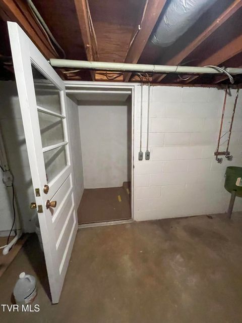 Tiny photo for 1024 Valleydale Drive, Kingsport, TN 37664 (MLS # 9984376)