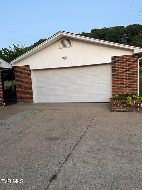Tiny photo for 1024 Valleydale Drive, Kingsport, TN 37664 (MLS # 9984376)