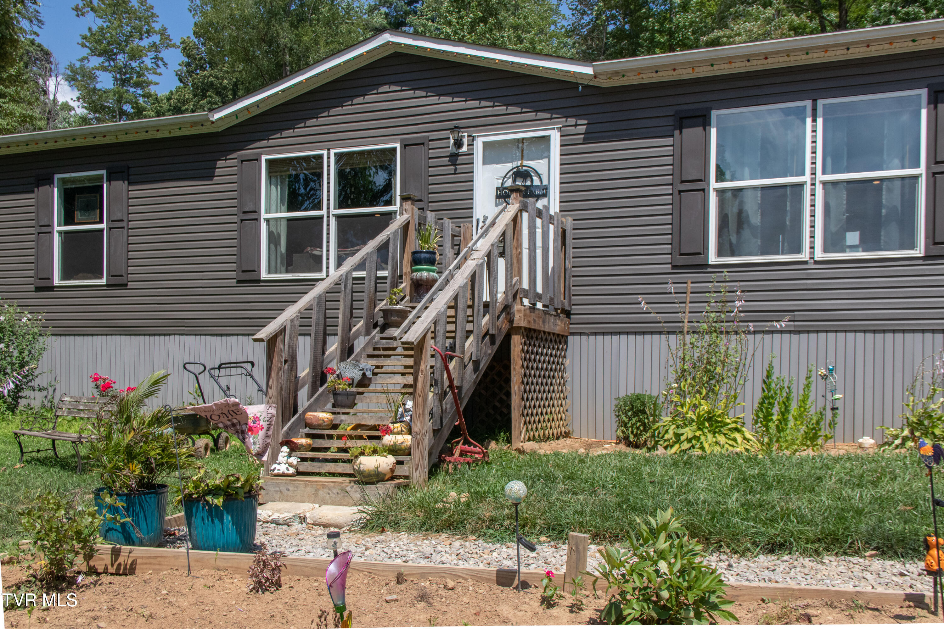 Abingdon, Virginia 24211, United States, 3 Bedrooms Bedrooms, ,2 BathroomsBathrooms,Residential,Active,168815