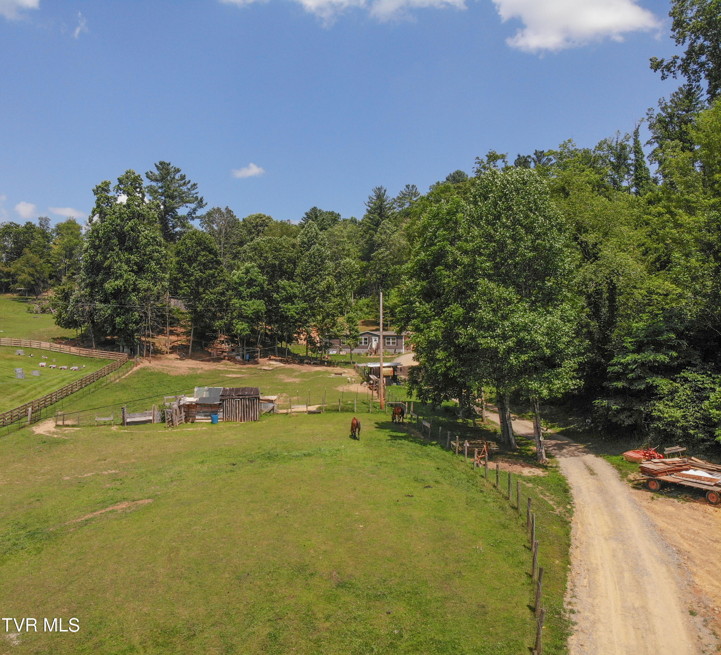 Abingdon, Virginia 24211, United States, 3 Bedrooms Bedrooms, ,2 BathroomsBathrooms,Residential,Active,168815